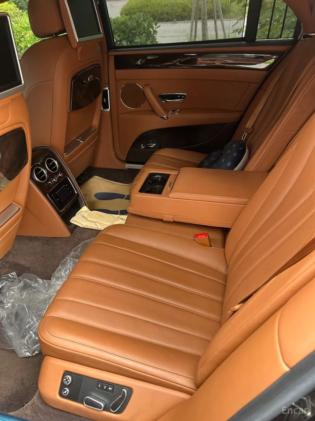 Bentley Flying Spur 2nd Generation превью 16