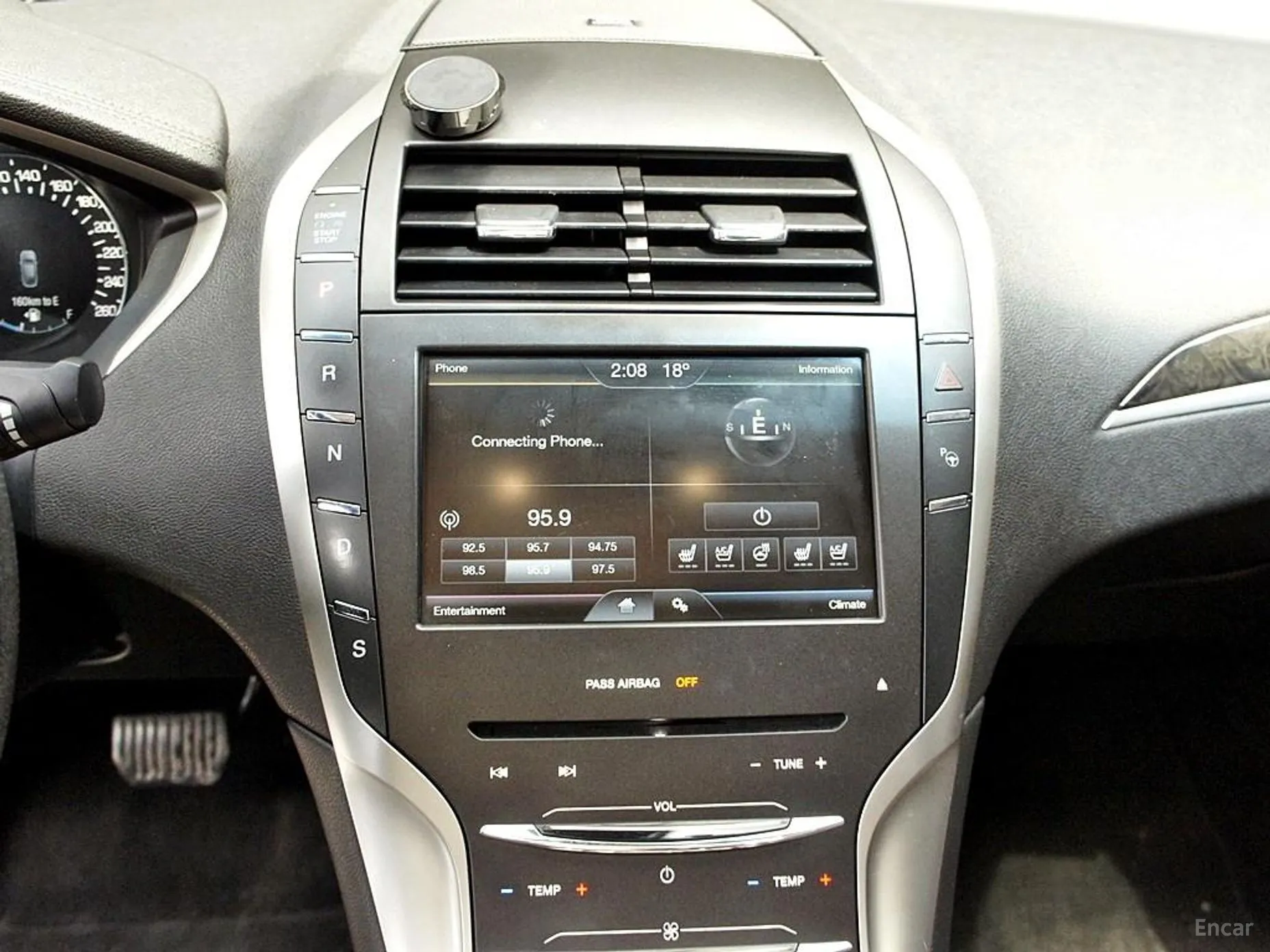 Lincoln New MKZ превью 18