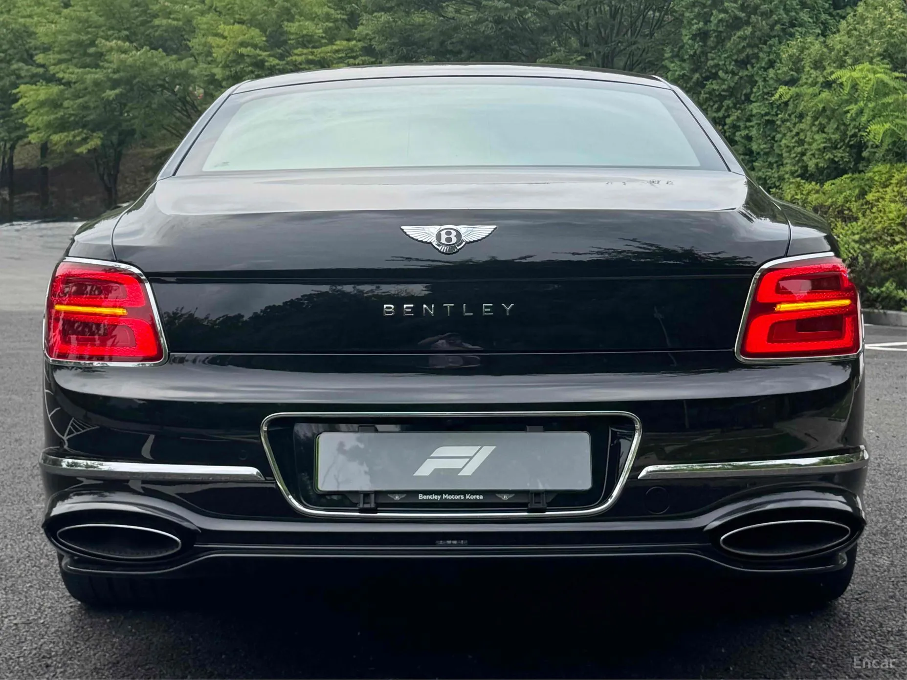 Bentley Flying Spur 4th Generation превью 3
