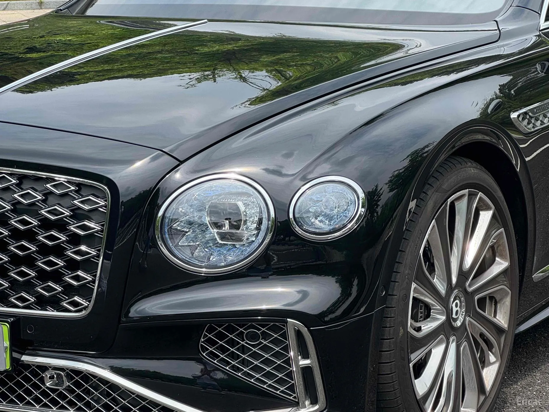 Bentley Flying Spur 4th Generation превью 4