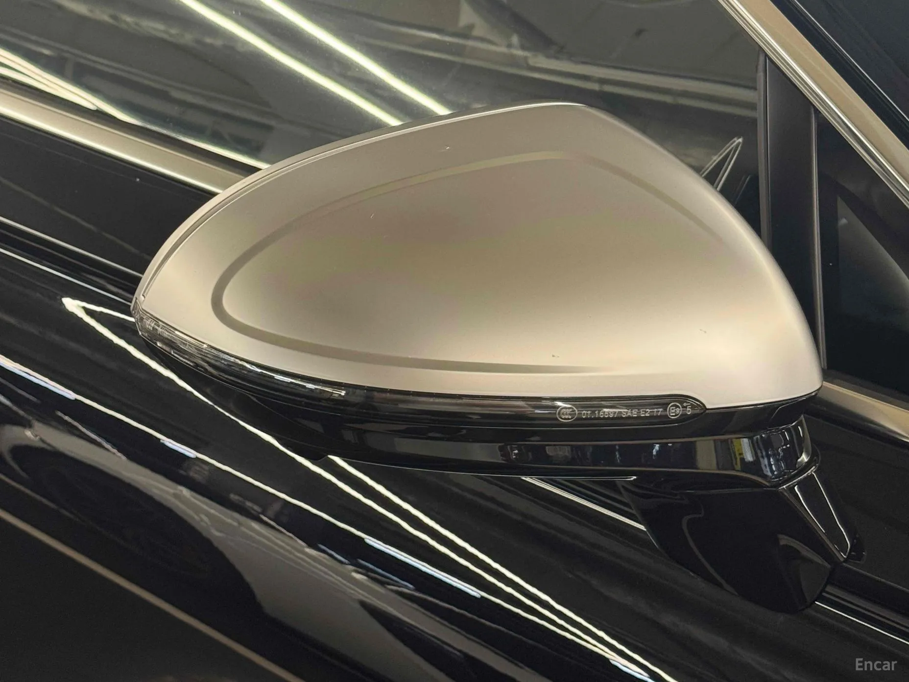 Bentley Flying Spur 4th Generation превью 7