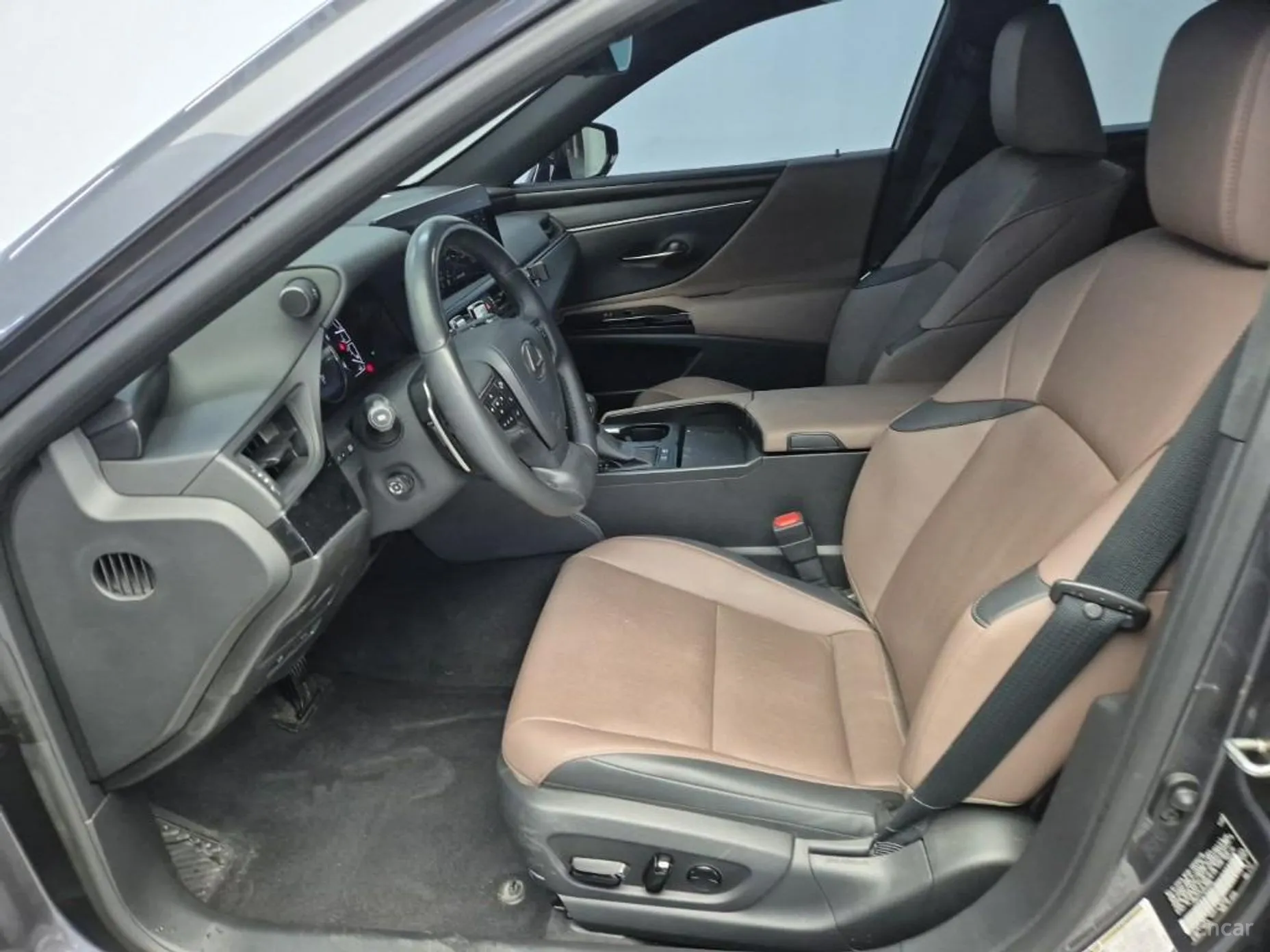 Lexus ES300h 7th Generation превью 11