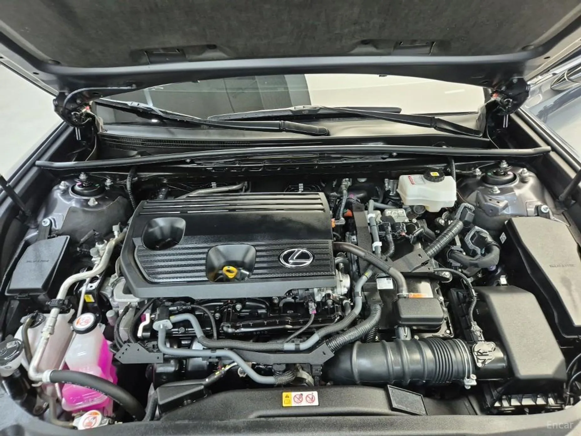 Lexus ES300h 7th Generation превью 5