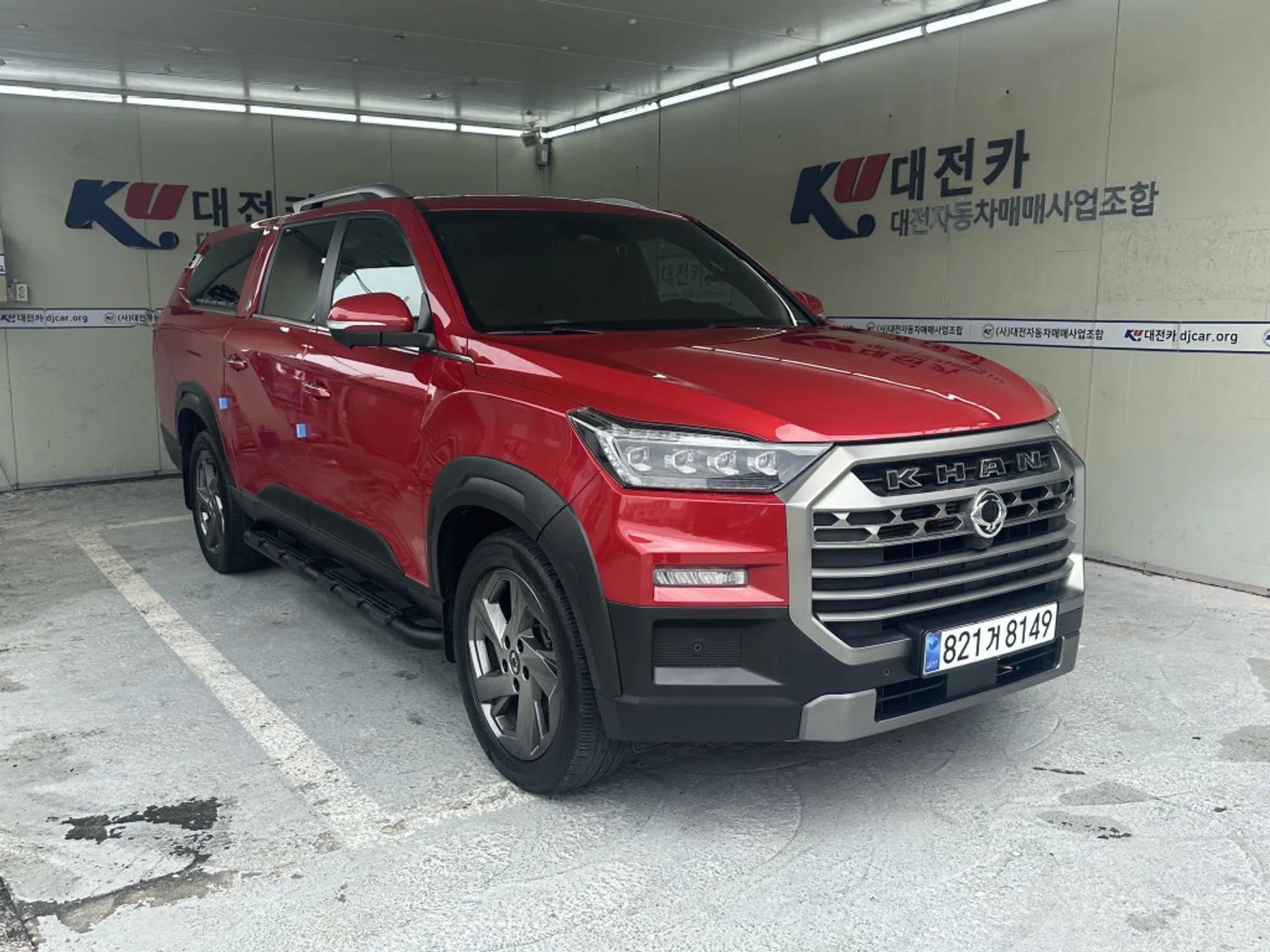Rexton Sports Khan
