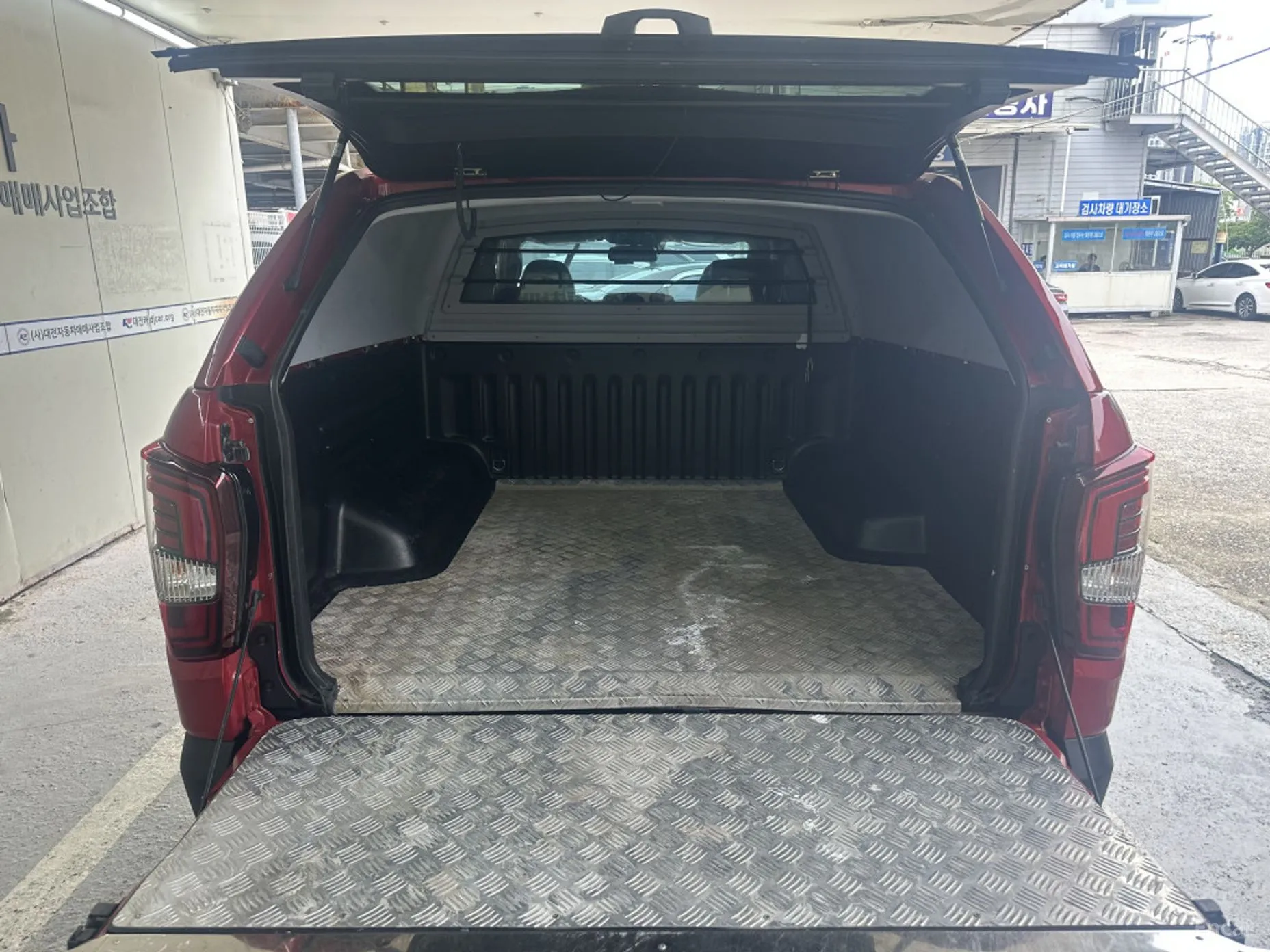 KG Mobility (SsangYong) Rexton Sports Khan превью 20