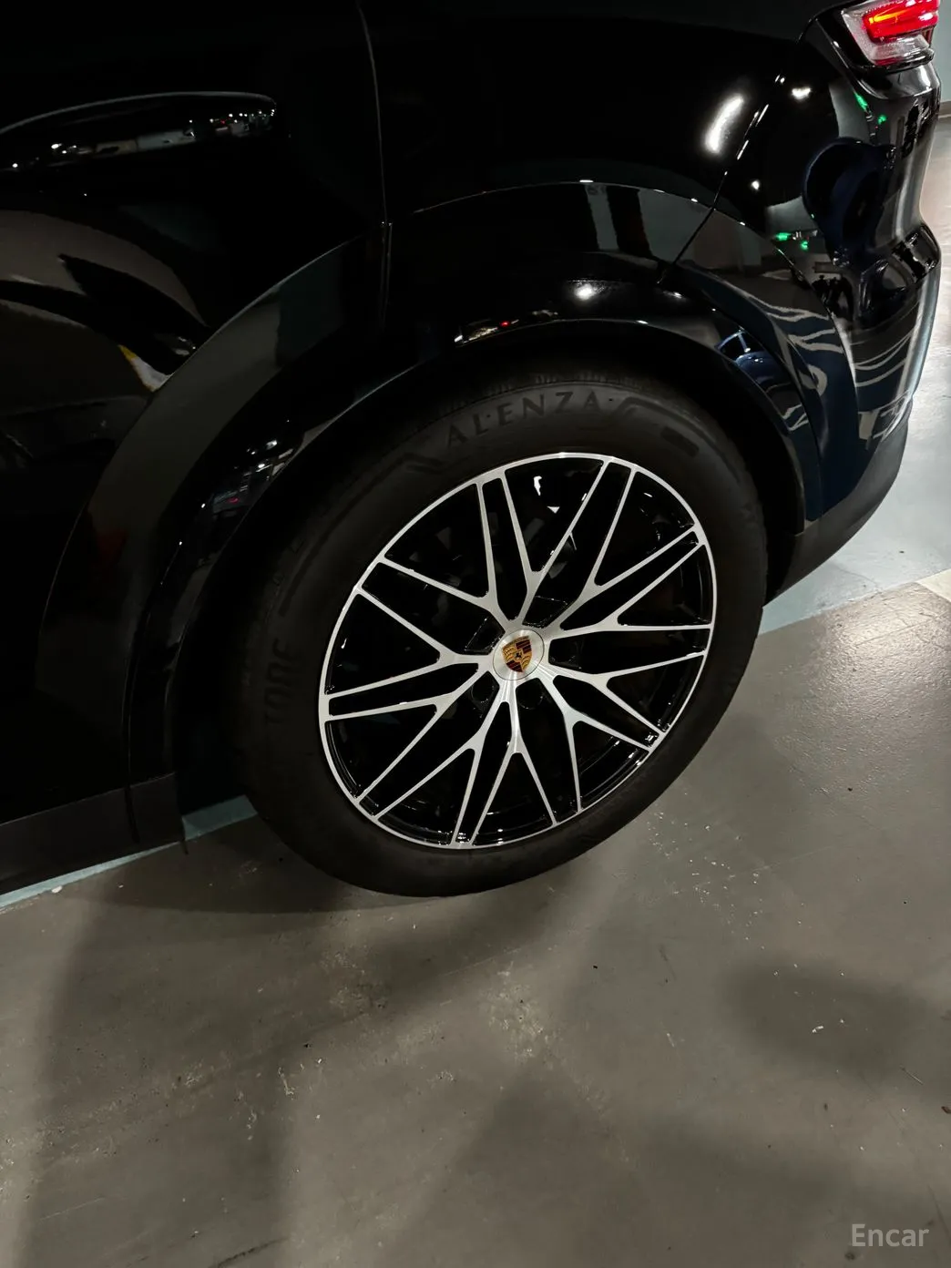 Porsche Cayenne (PO536) превью 5