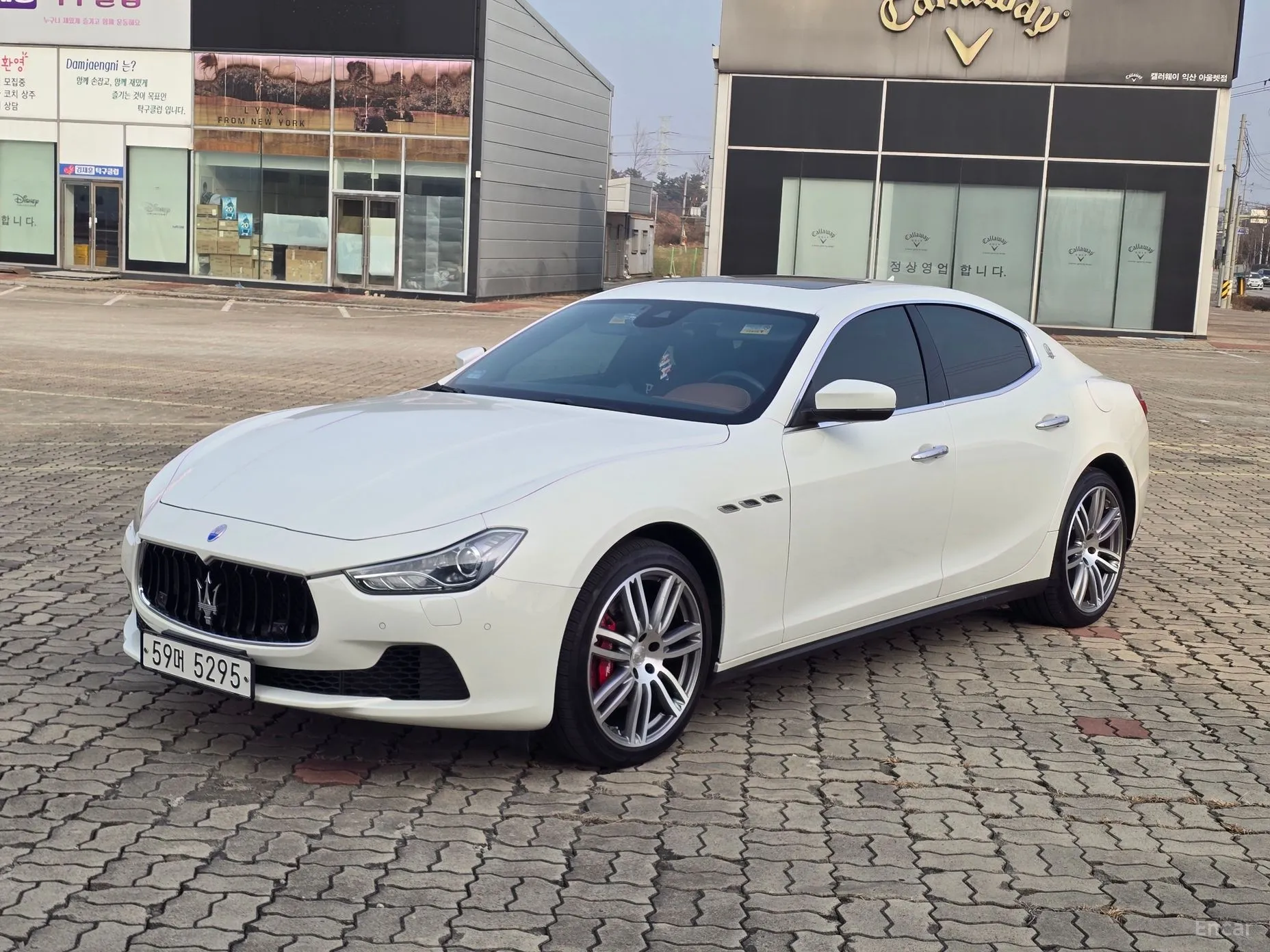 Maserati Ghibli