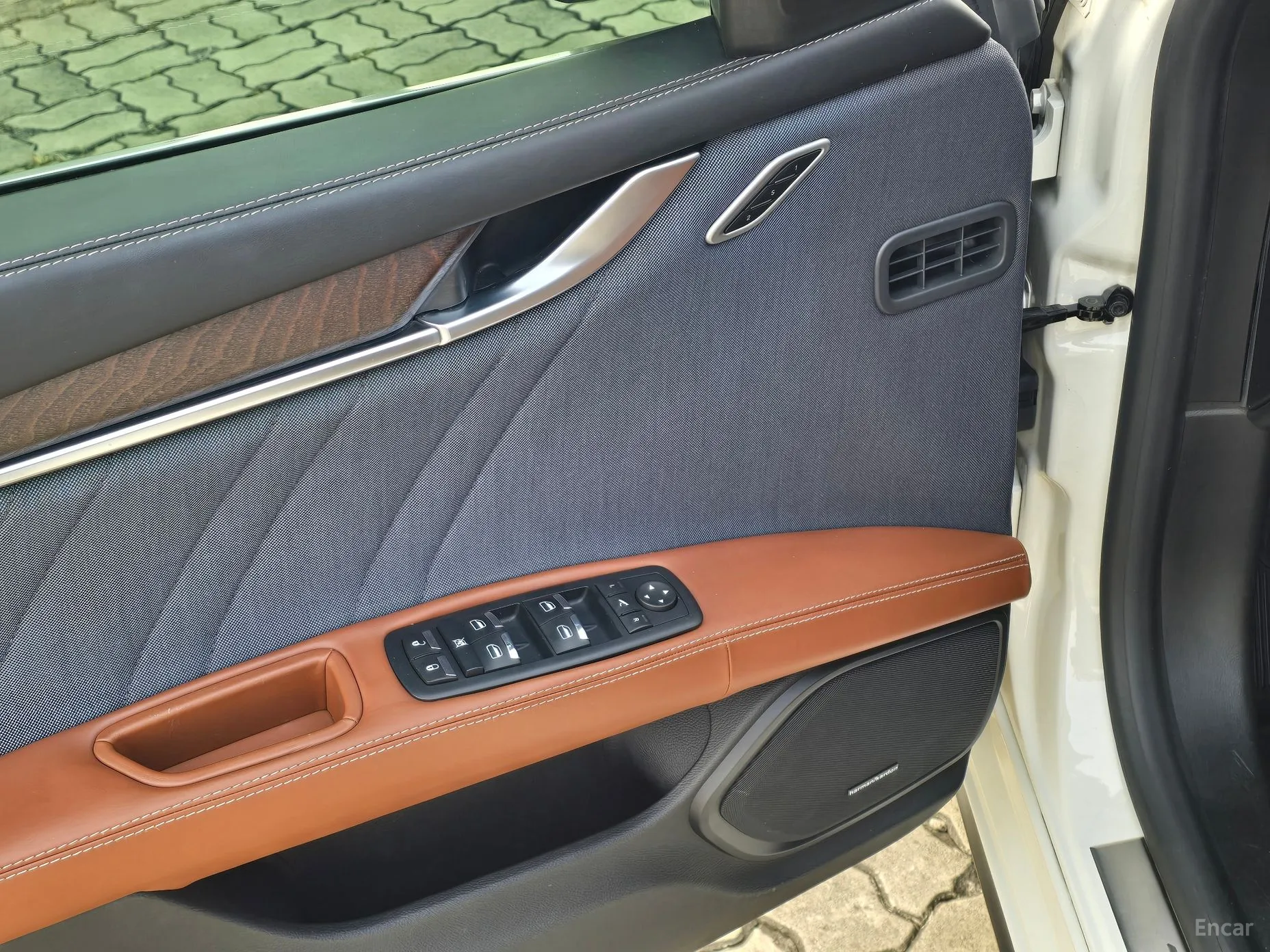 Maserati Ghibli превью 18