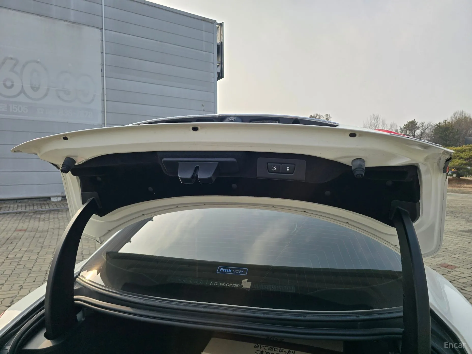 Maserati Ghibli превью 19