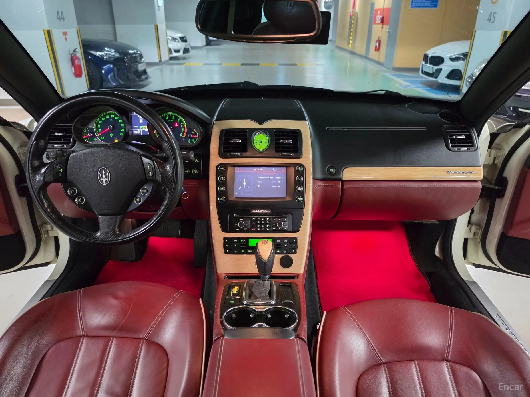 Maserati Quattroporte превью 9