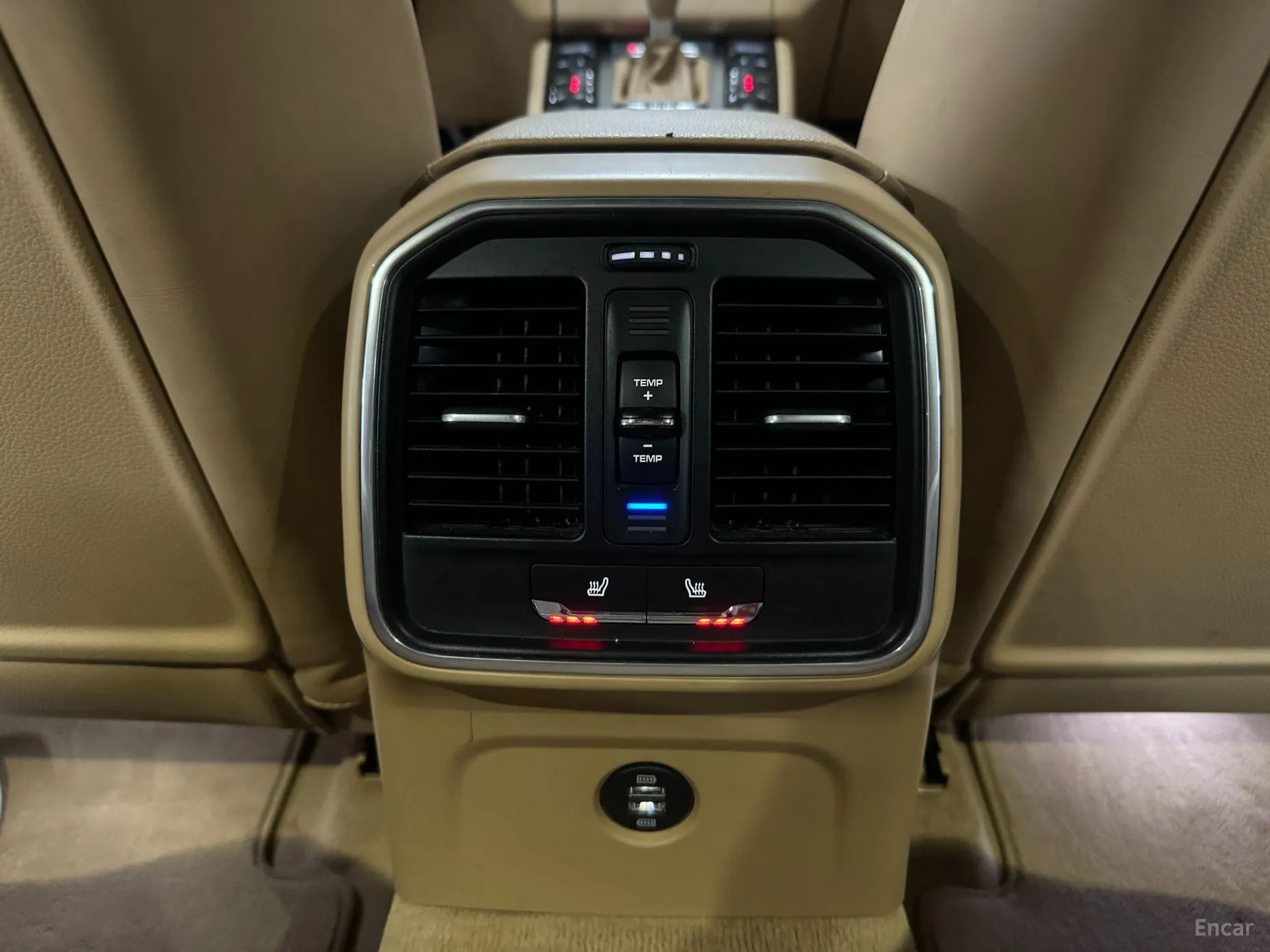 Porsche Macan превью 17