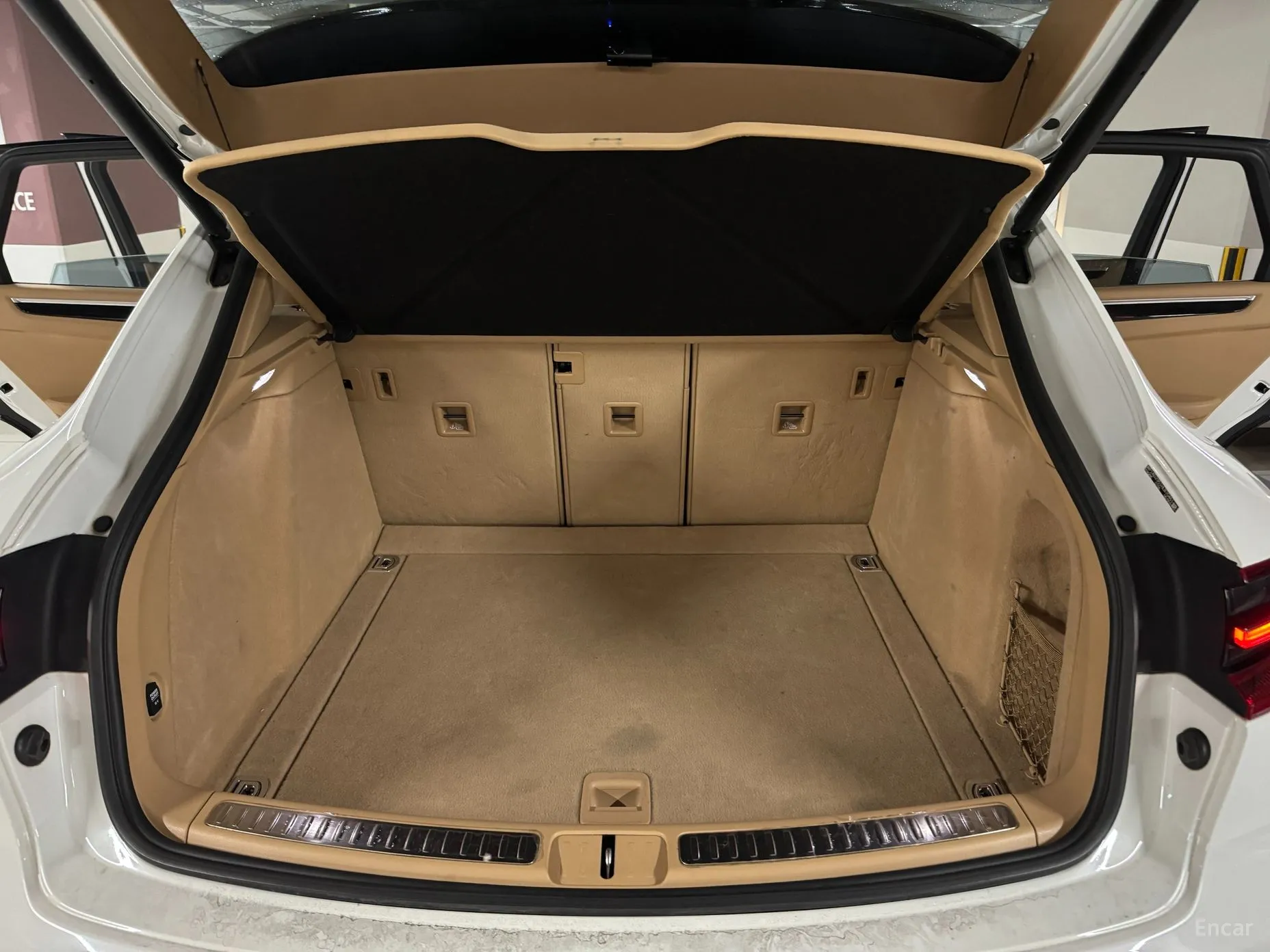 Porsche Macan превью 18