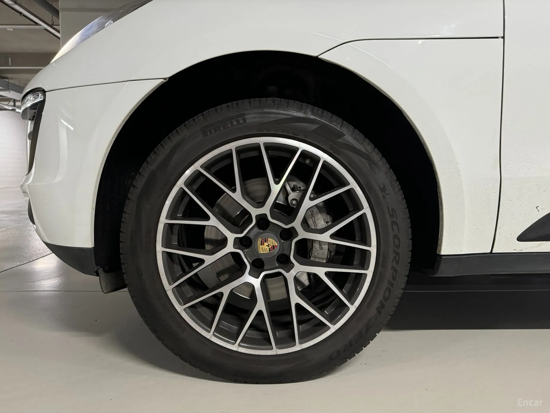 Porsche Macan превью 7