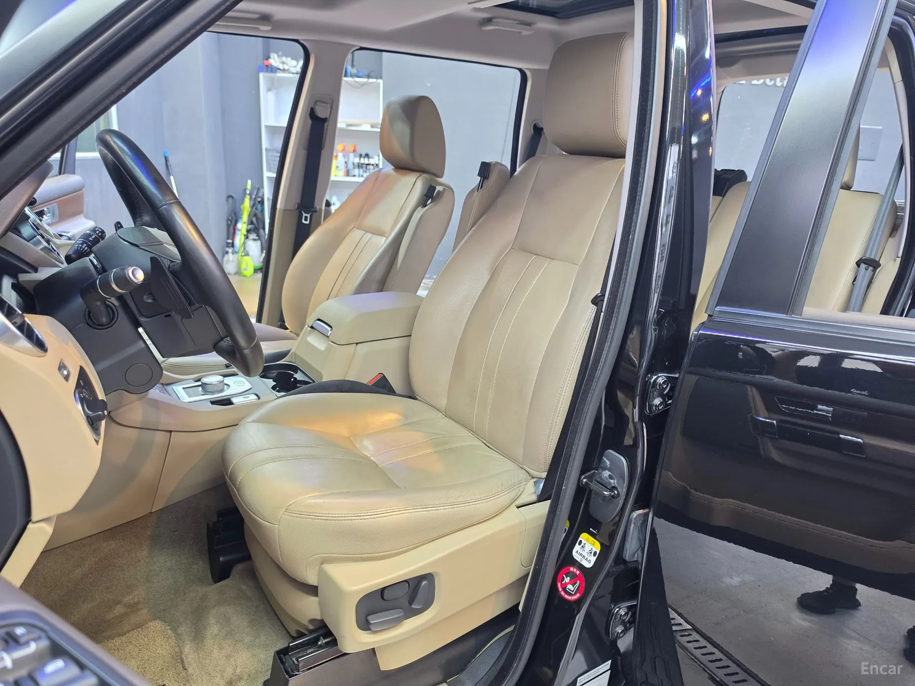 Land Rover Discovery 4 превью 15