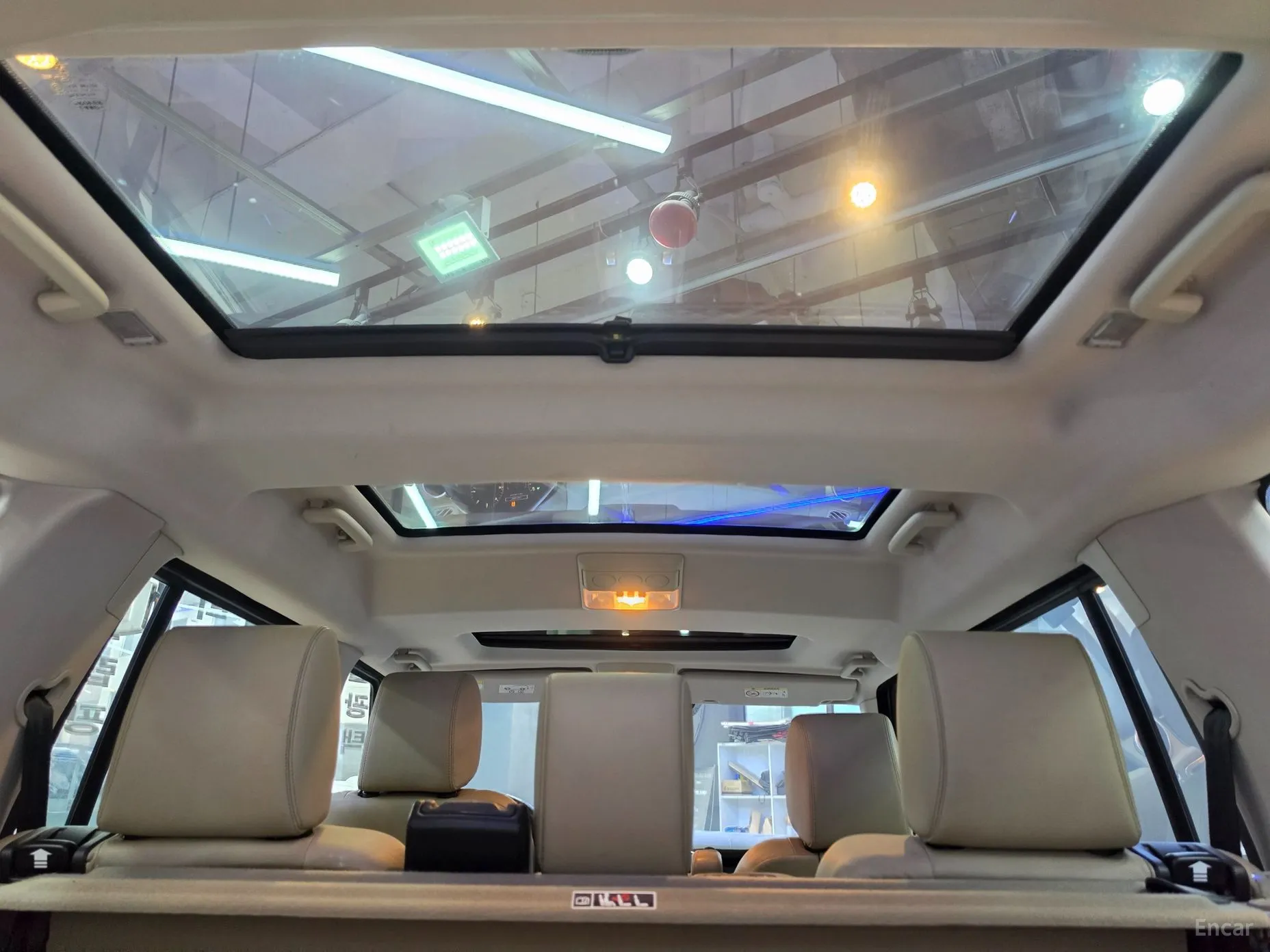 Land Rover Discovery 4 превью 18