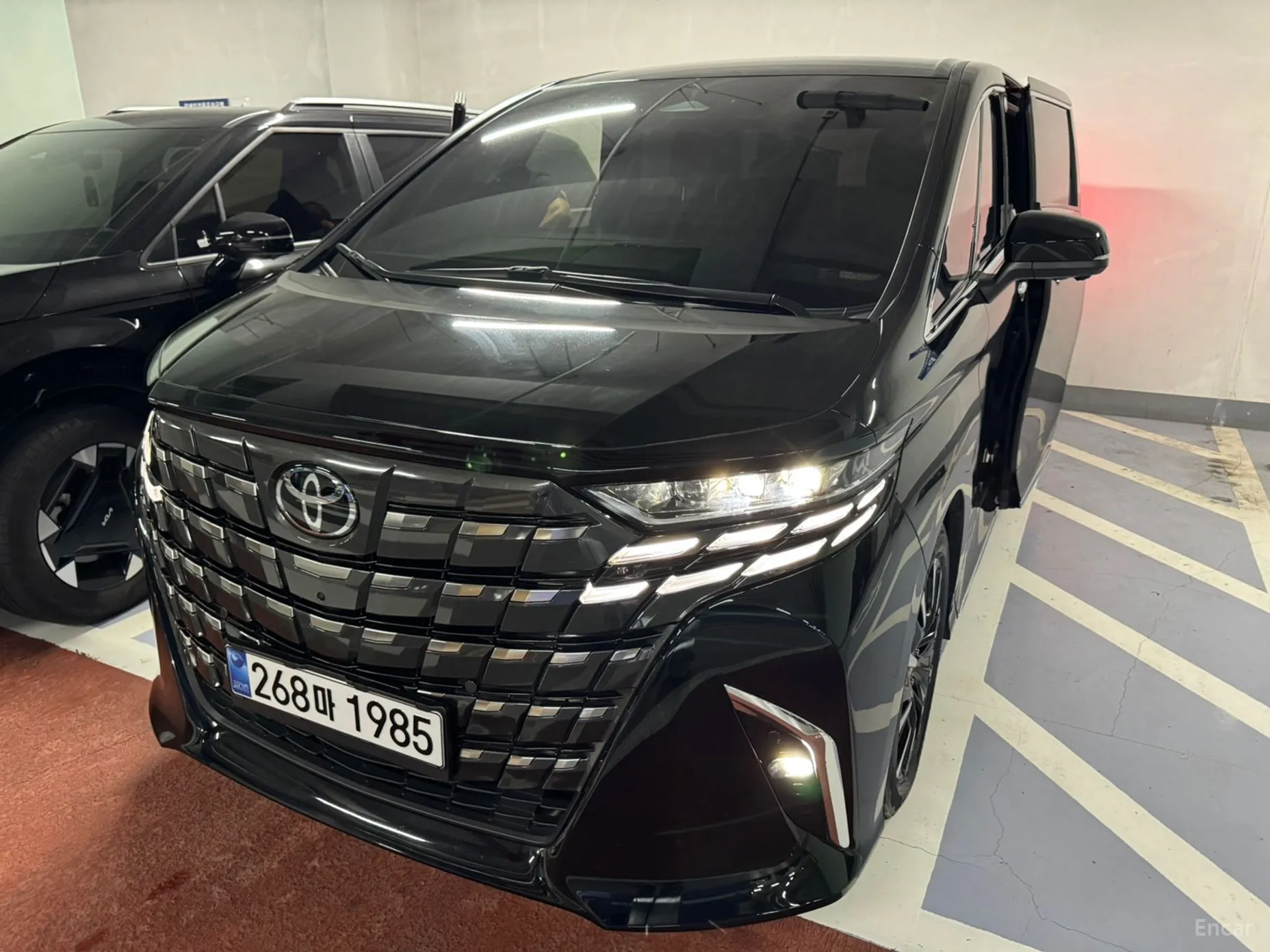 Toyota Alphard 4th Generation