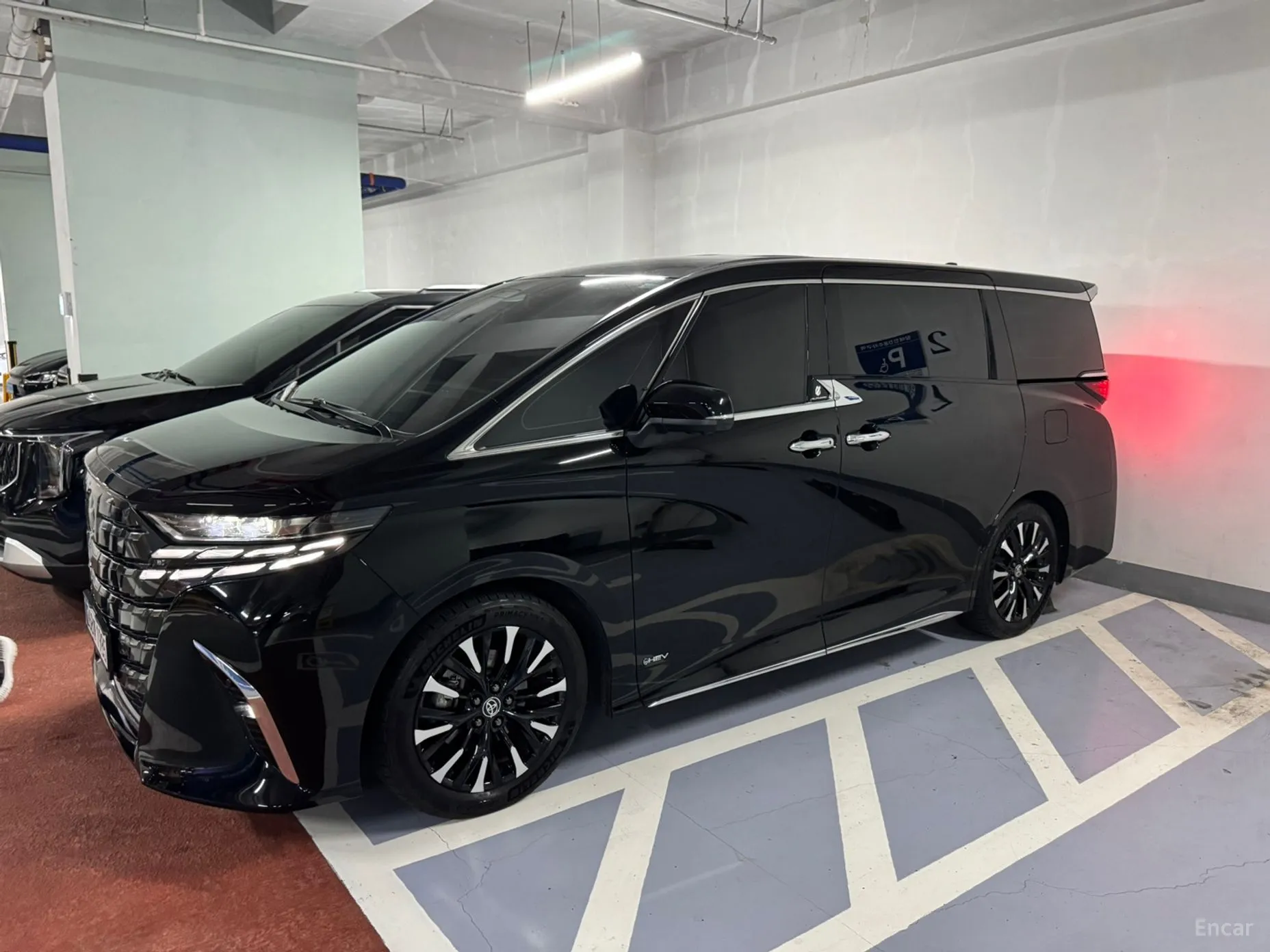 Toyota Alphard 4th Generation