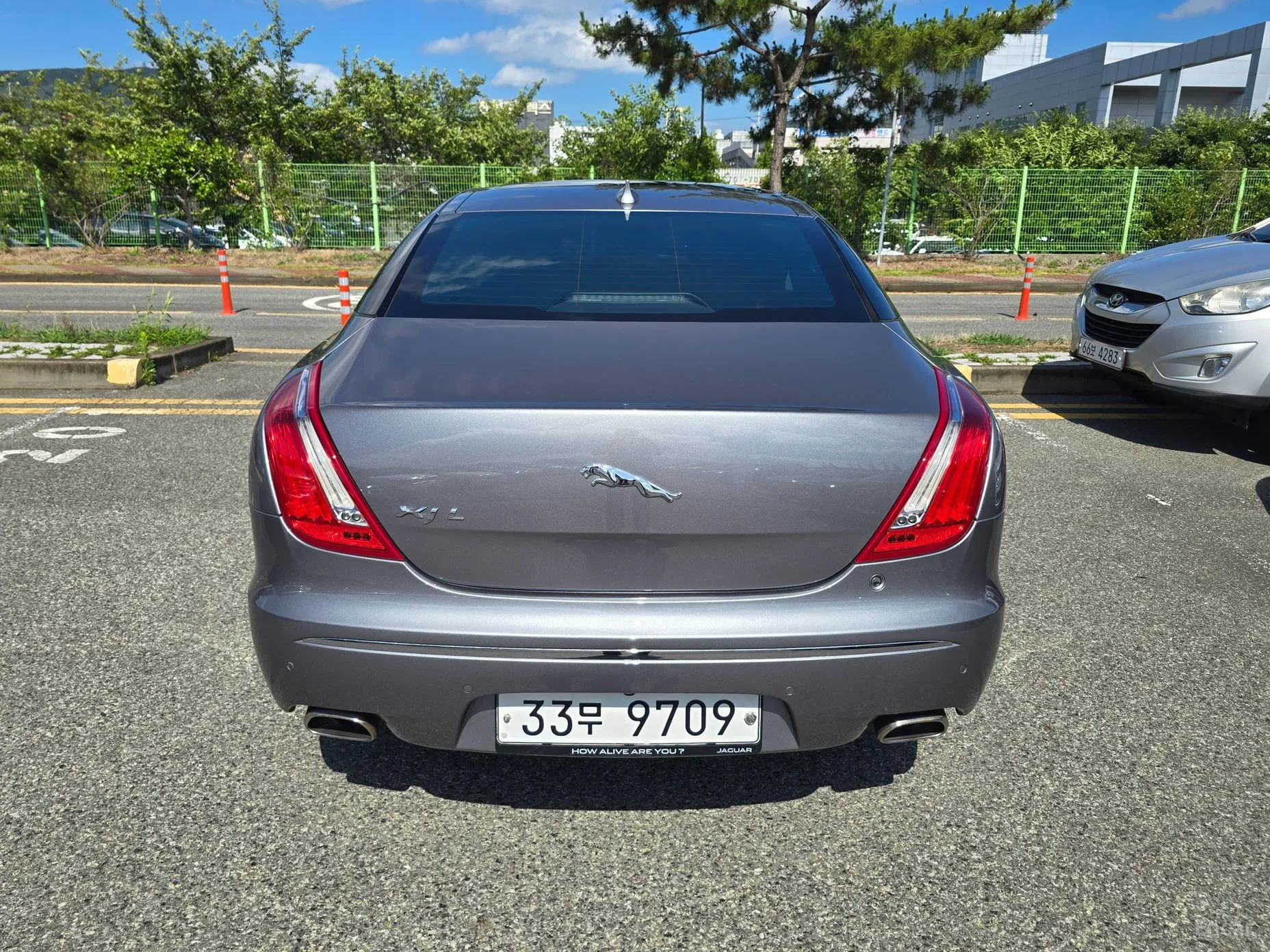 Jaguar All New XJ превью 4
