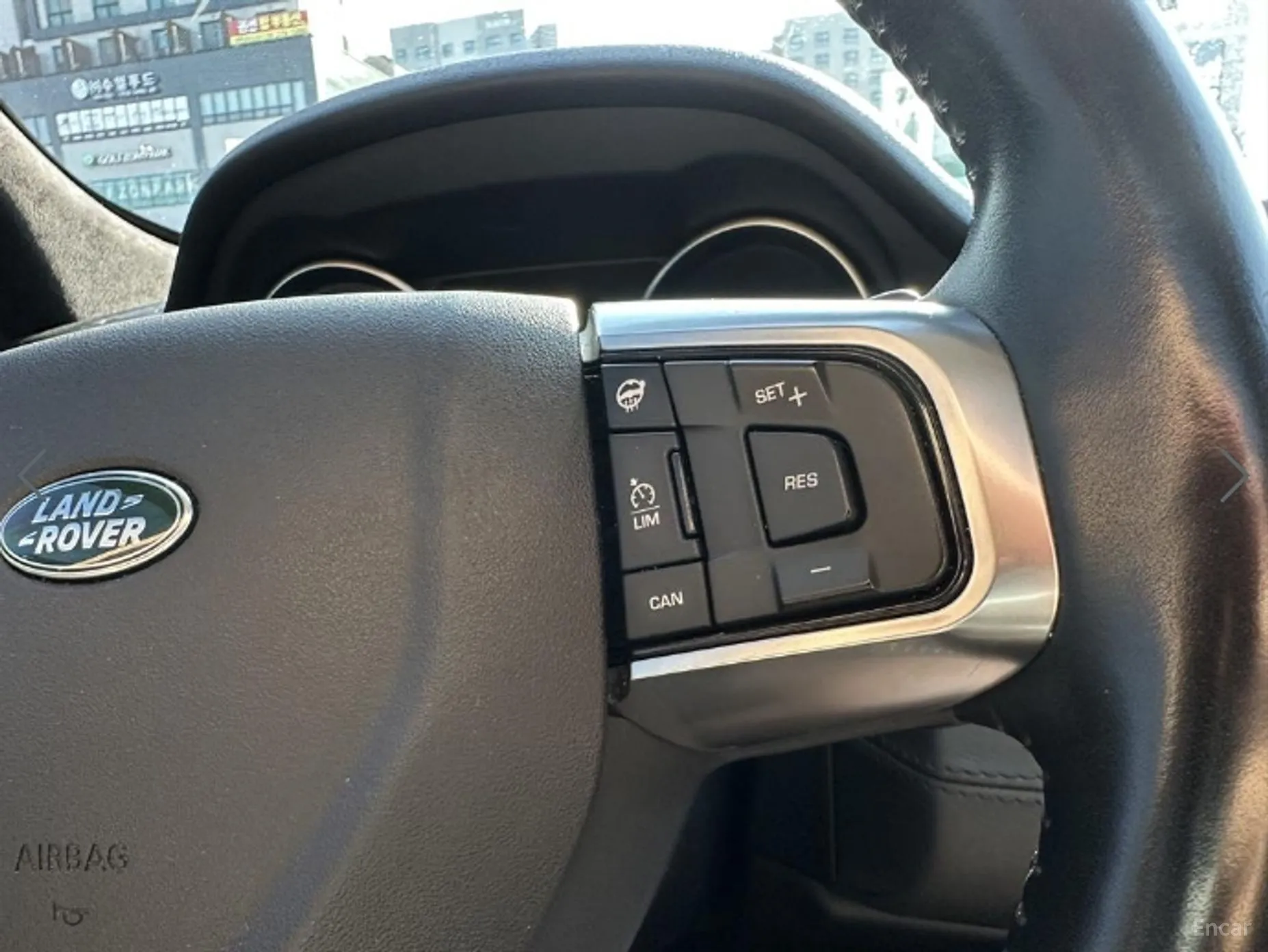Land Rover Discovery Sports превью 14