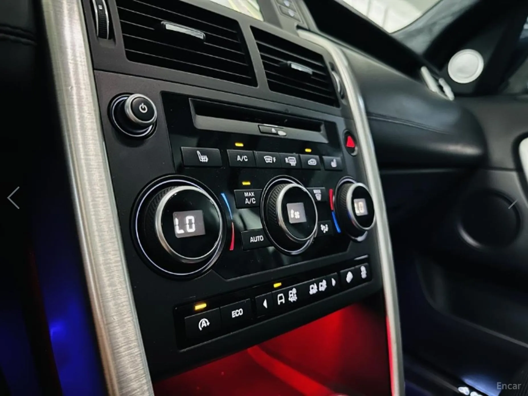 Land Rover Discovery Sports превью 17