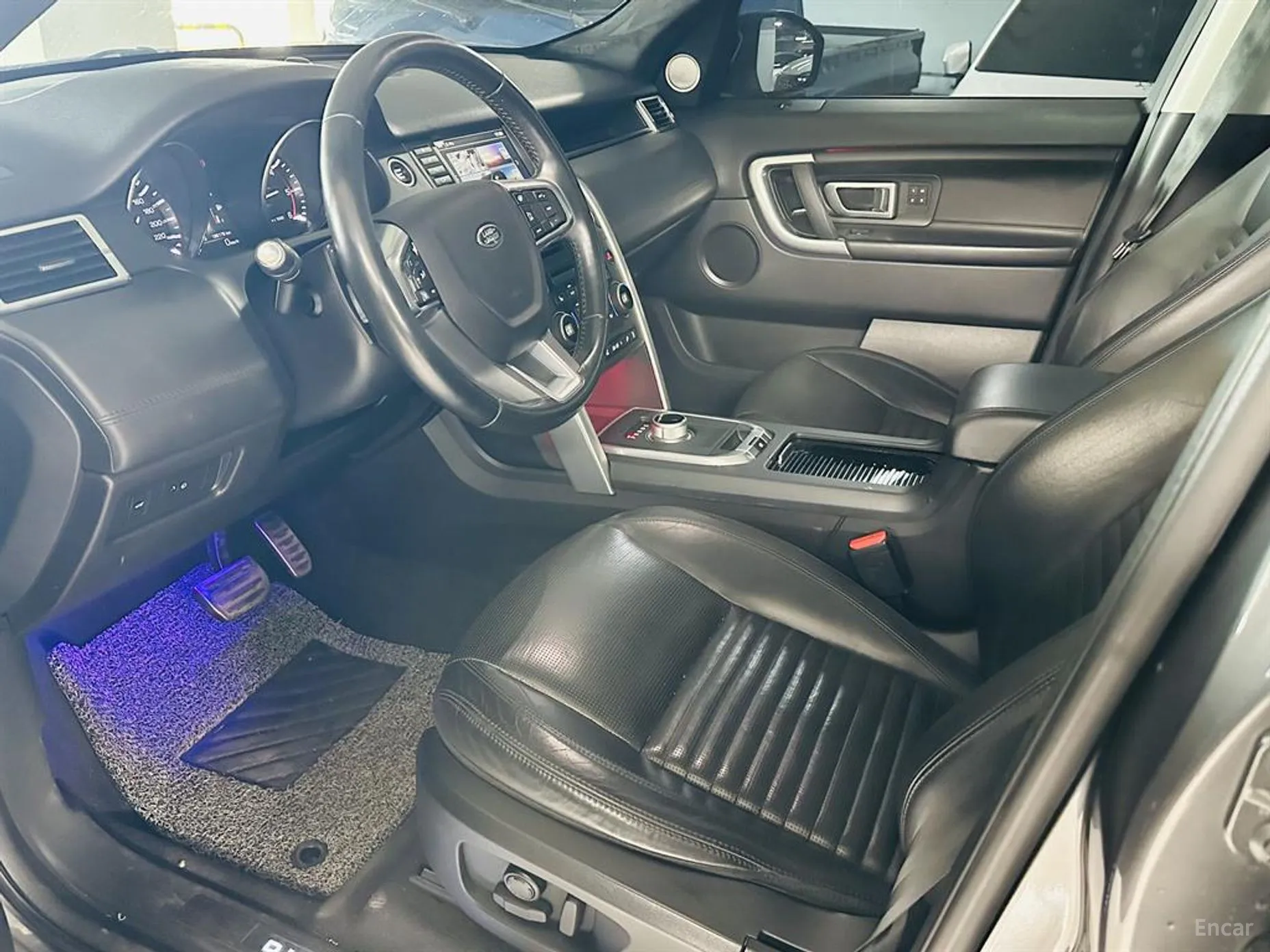 Land Rover Discovery Sports превью 4