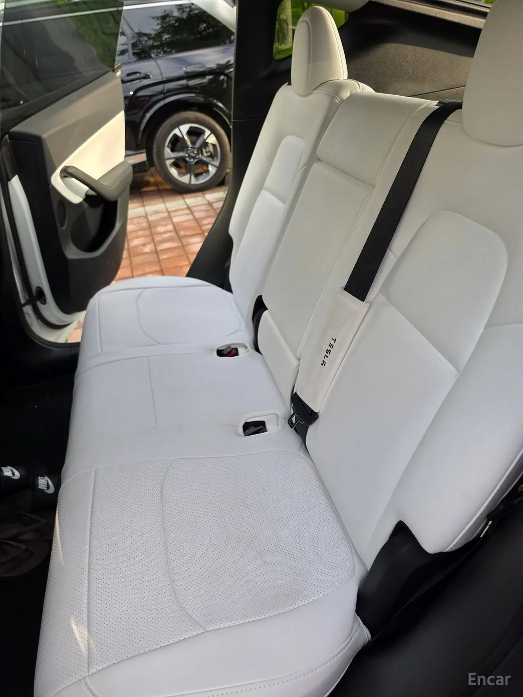 Tesla Model Y превью 10