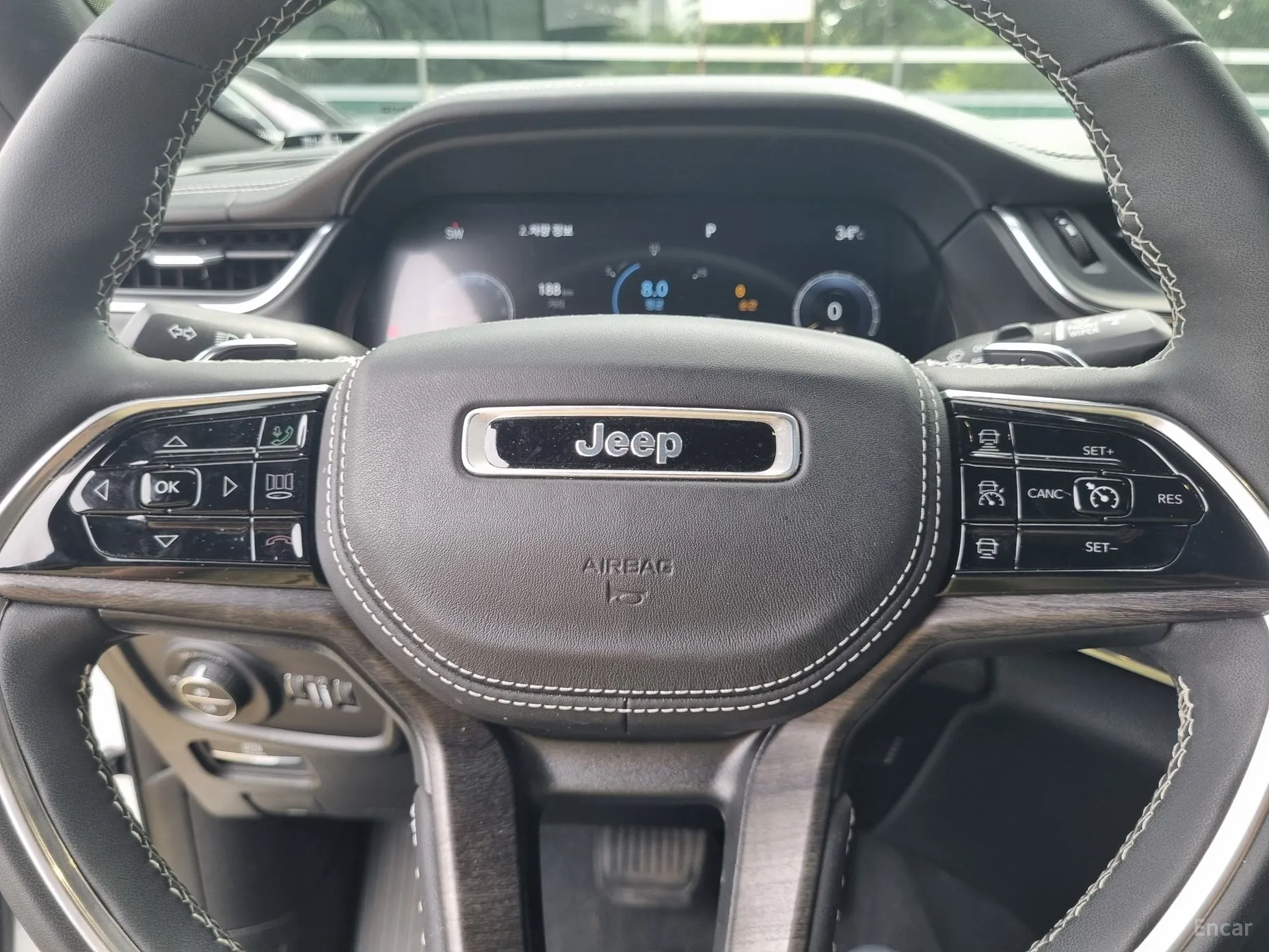 Jeep Grand Cherokee (WL) превью 8
