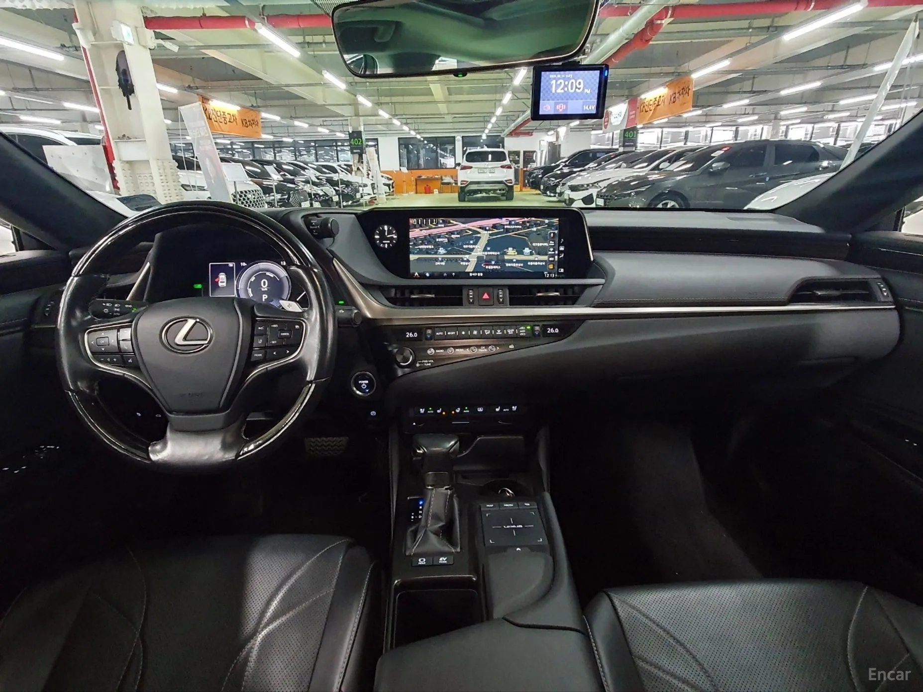 Lexus ES300h 7th Generation превью 6