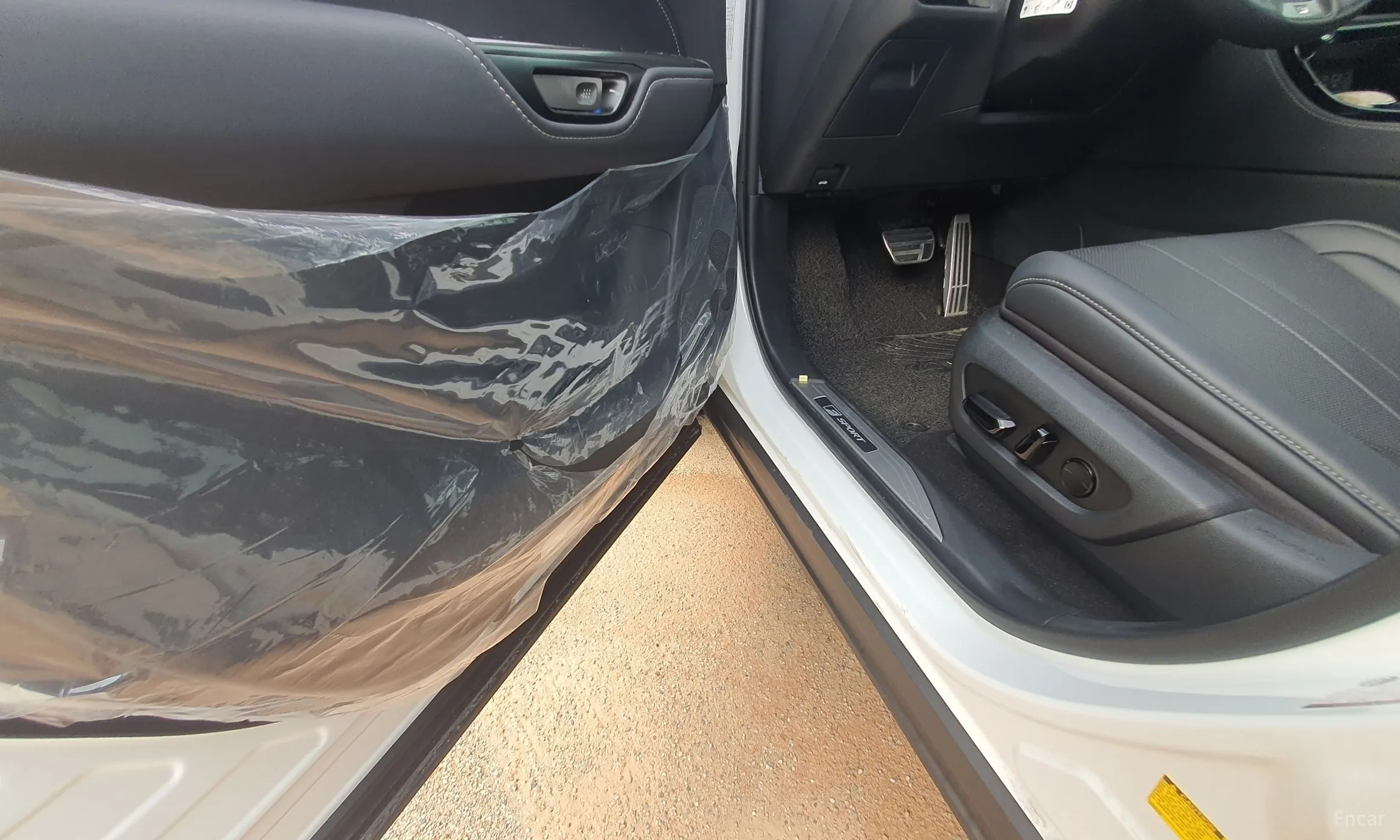 Lexus NX450h + 2nd Gen превью 15