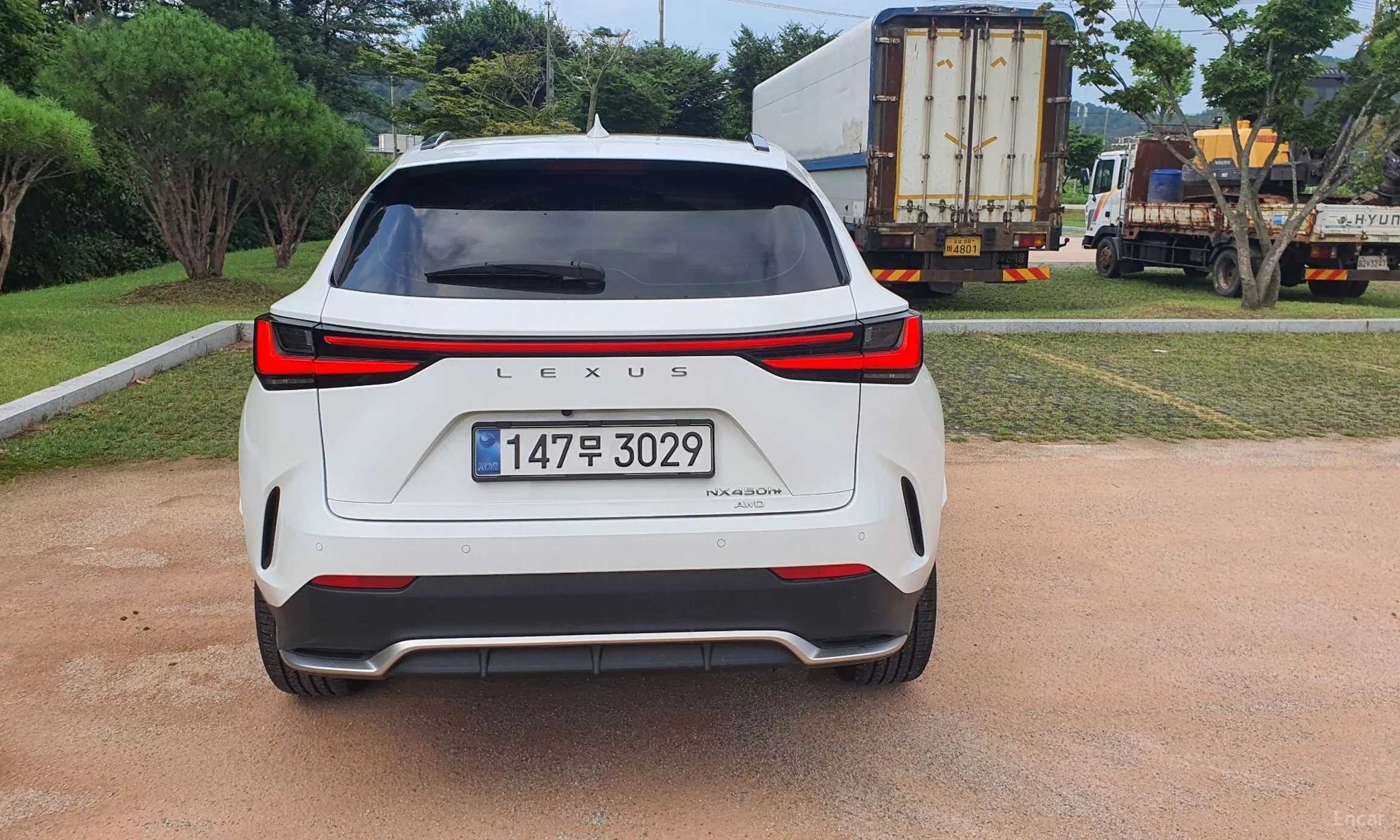 Lexus NX450h + 2nd Gen превью 4