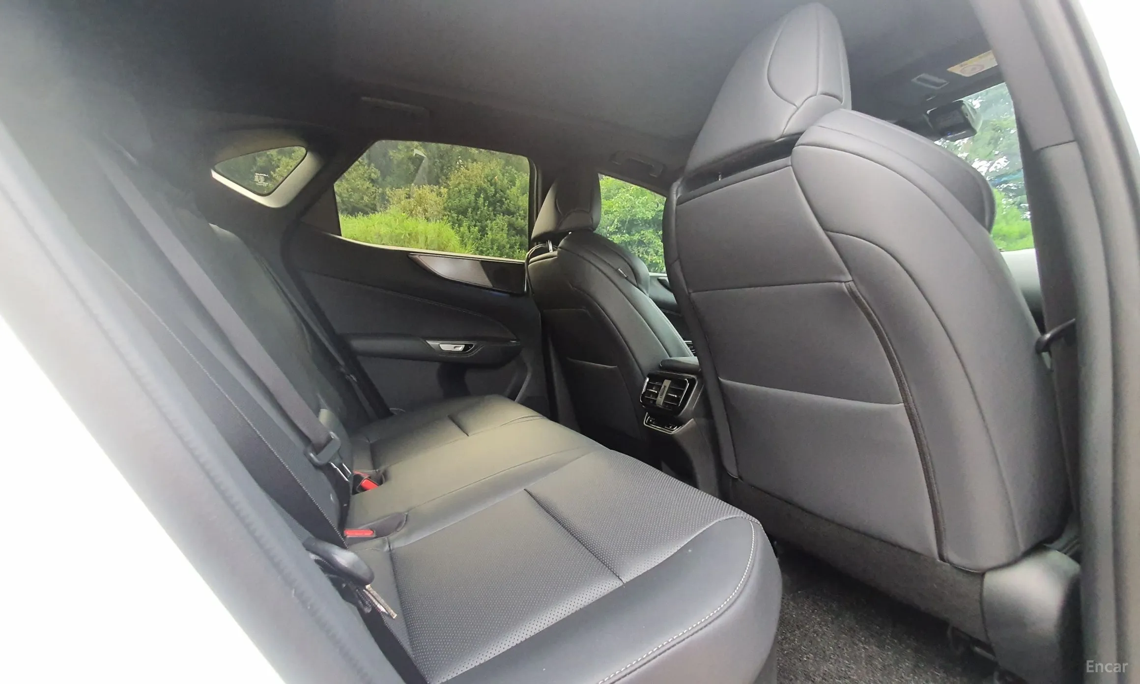 Lexus NX450h + 2nd Gen превью 6
