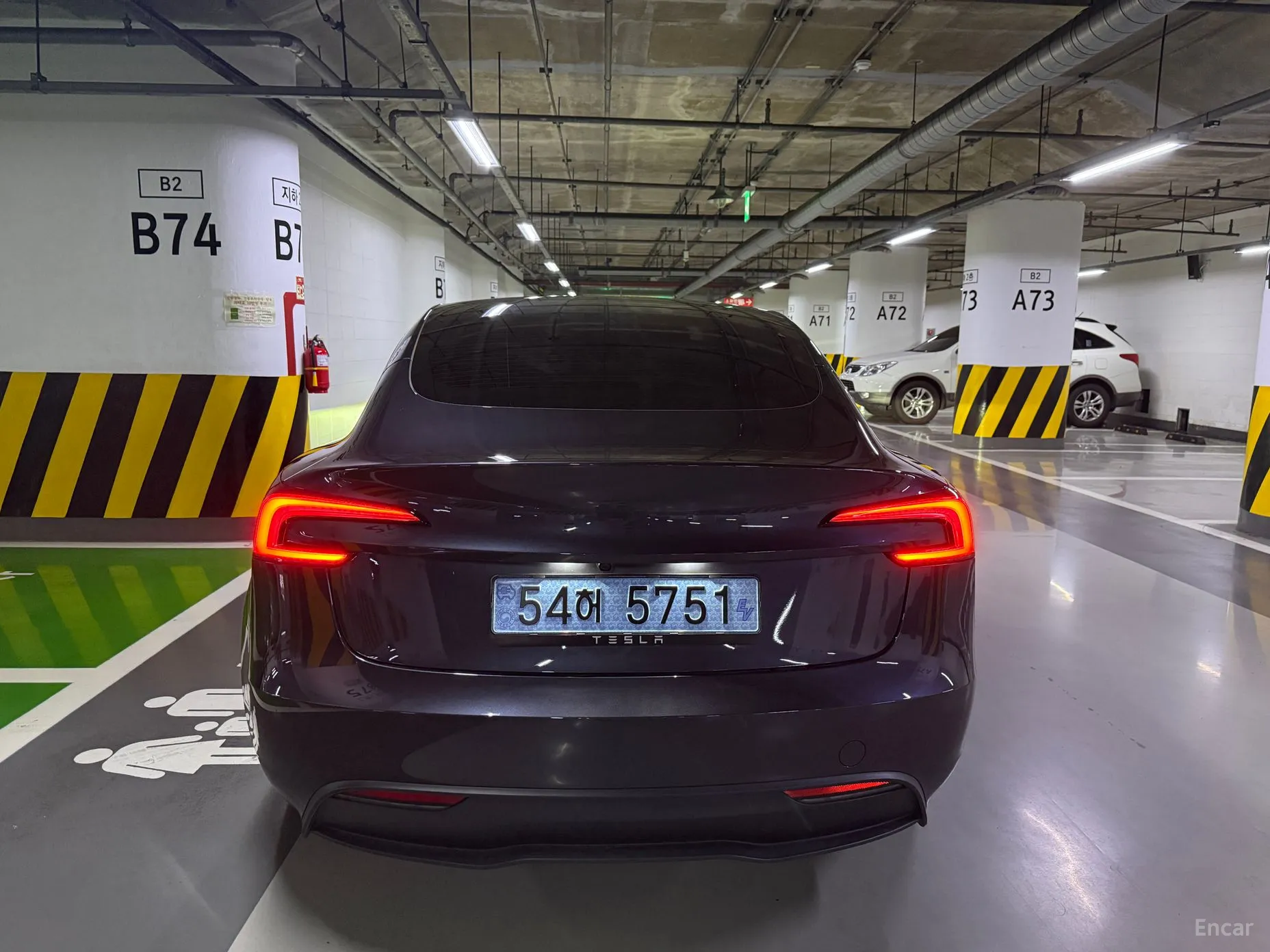 Tesla Model 3 превью 4