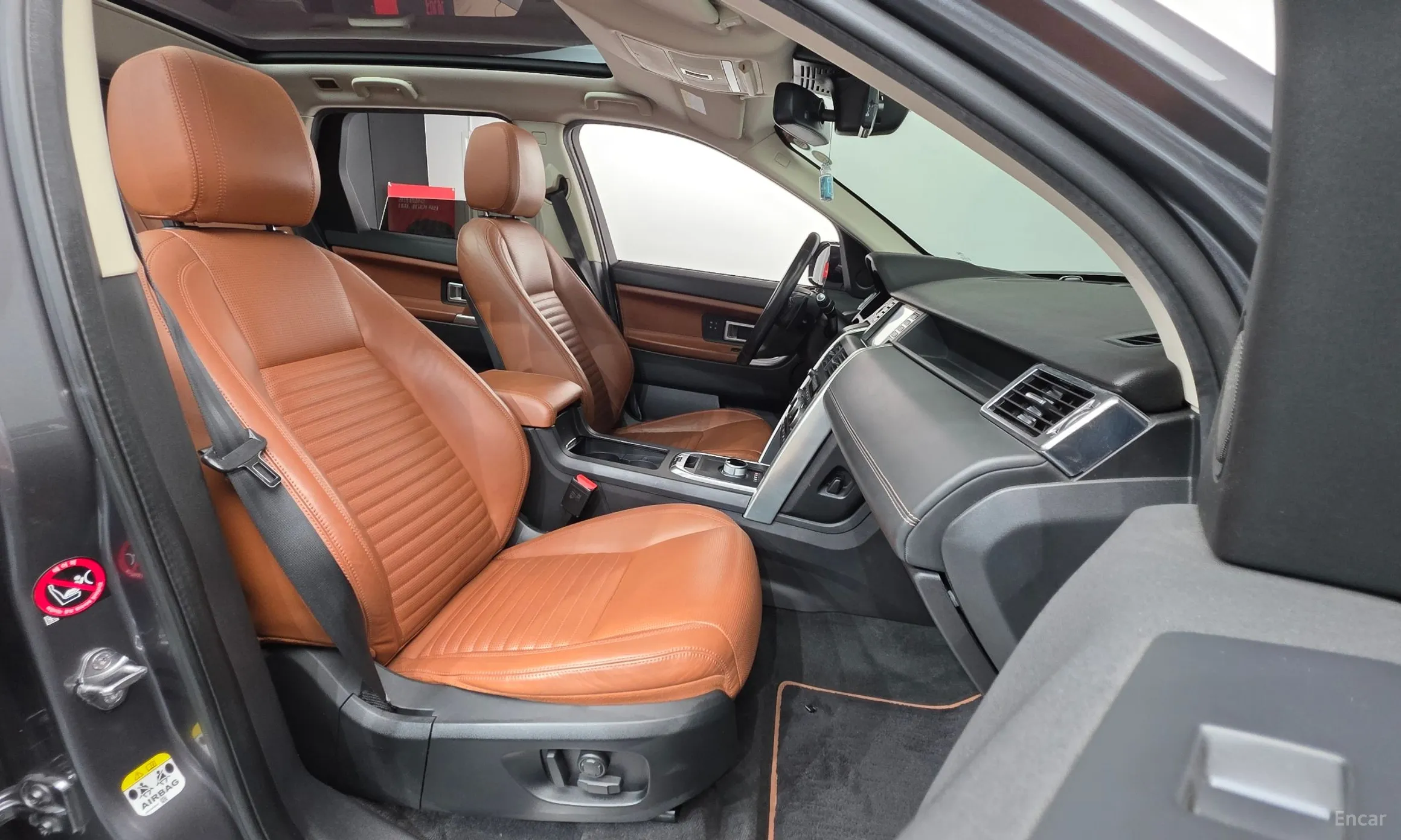 Land Rover Discovery Sports превью 10
