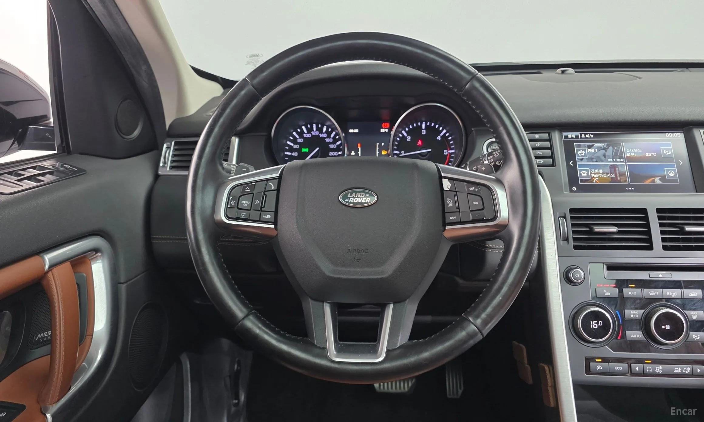 Land Rover Discovery Sports превью 14