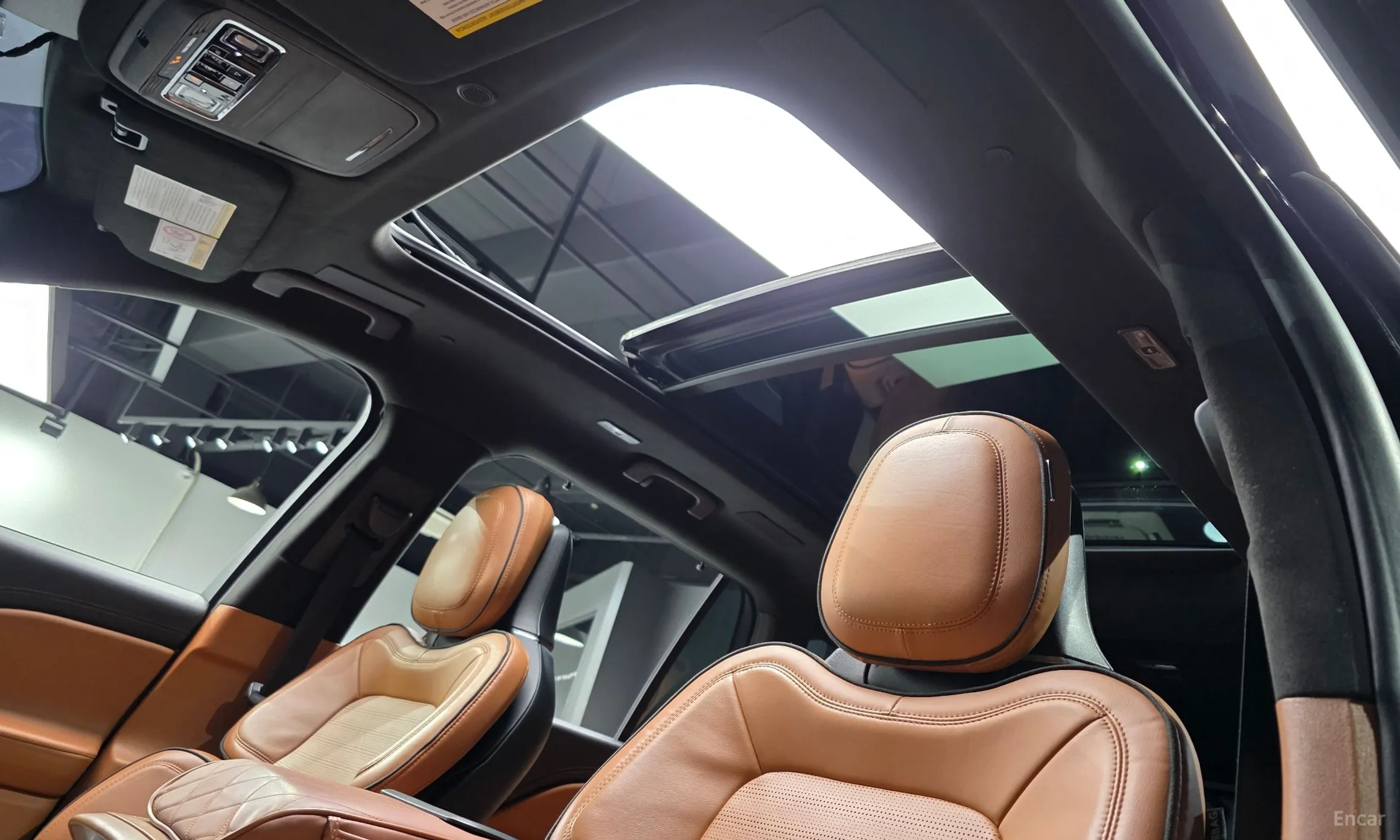 Lincoln Aviator 2nd Generation превью 20