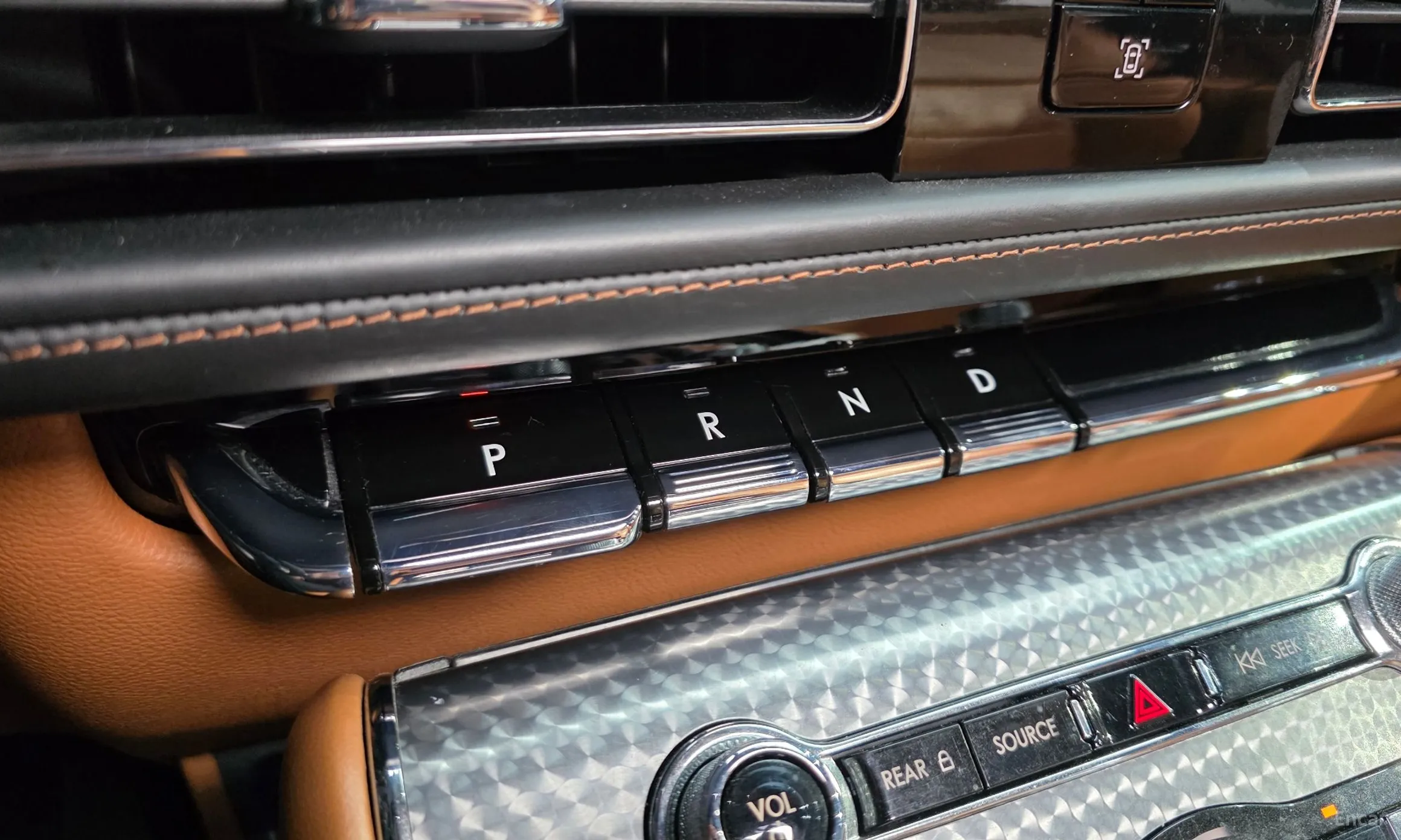 Lincoln Aviator 2nd Generation превью 9