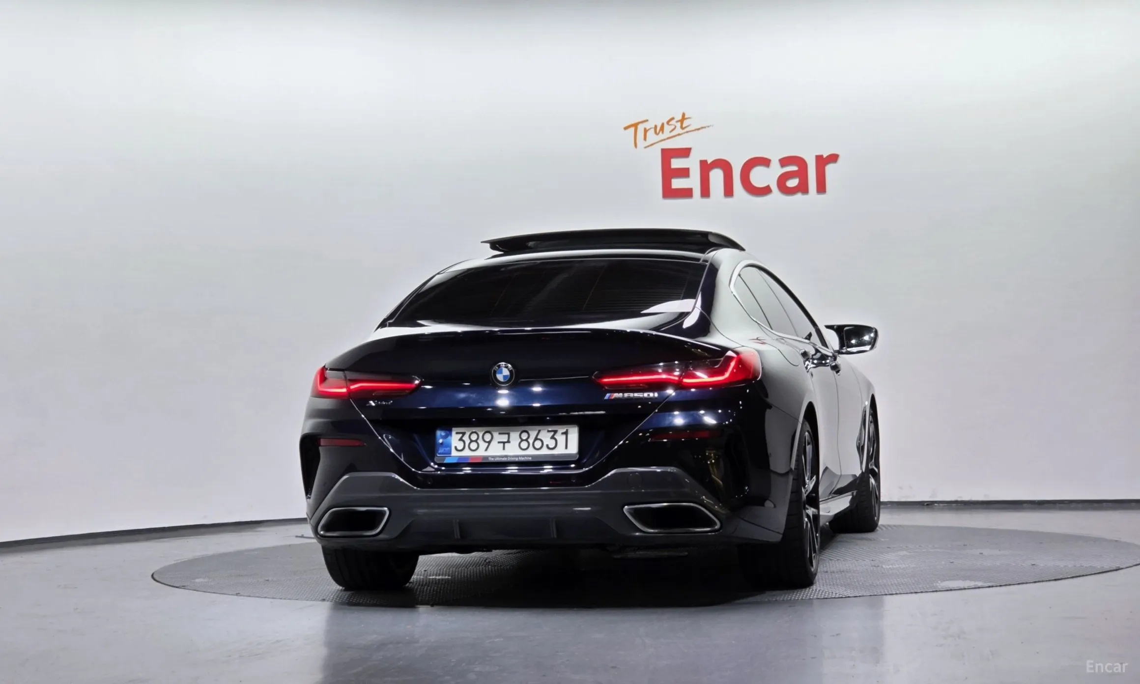BMW 8-series (G15) превью 4