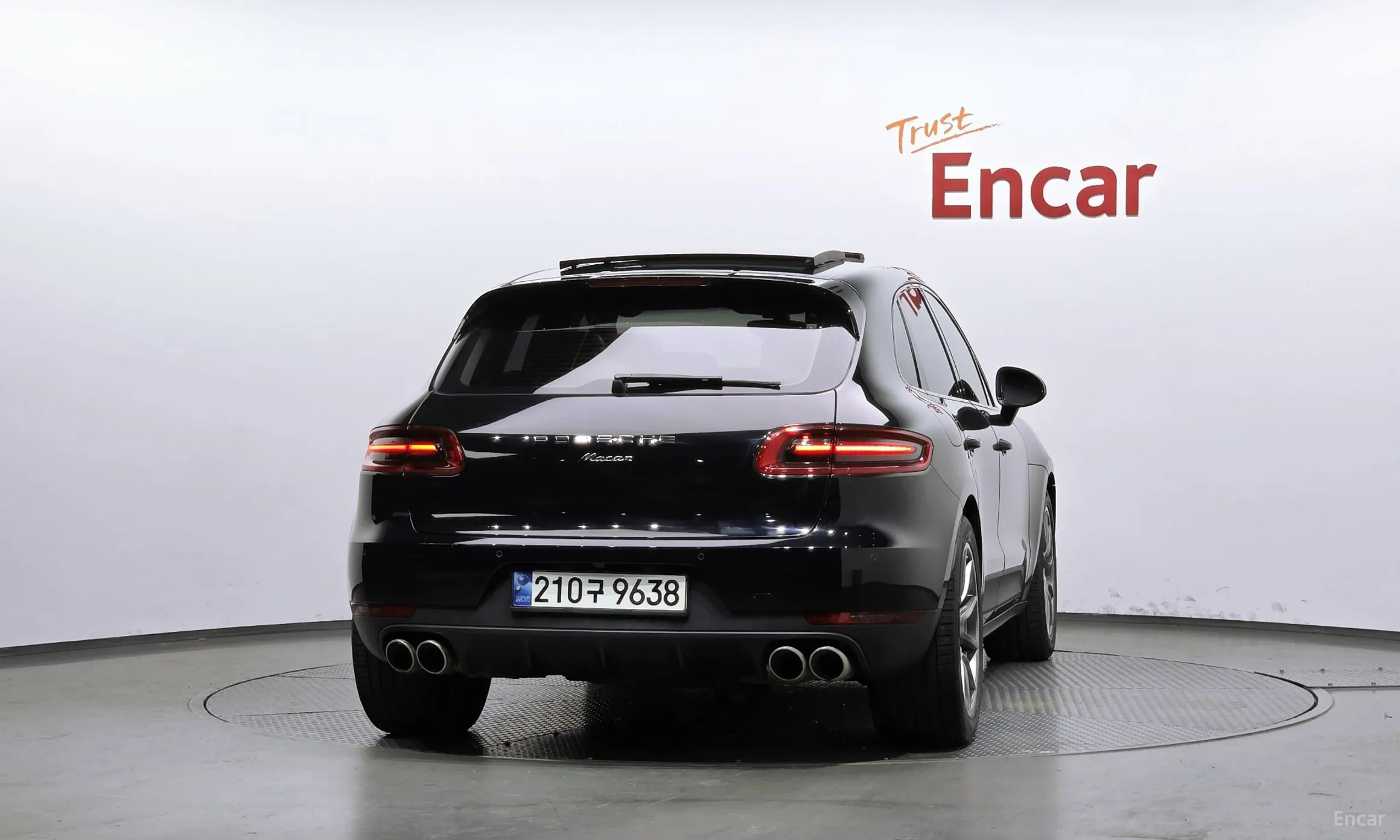 Porsche Macan превью 4