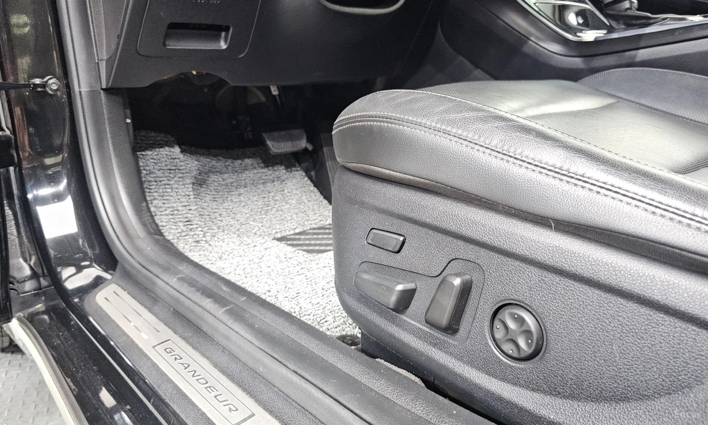 Hyundai Grandeur IG превью 16