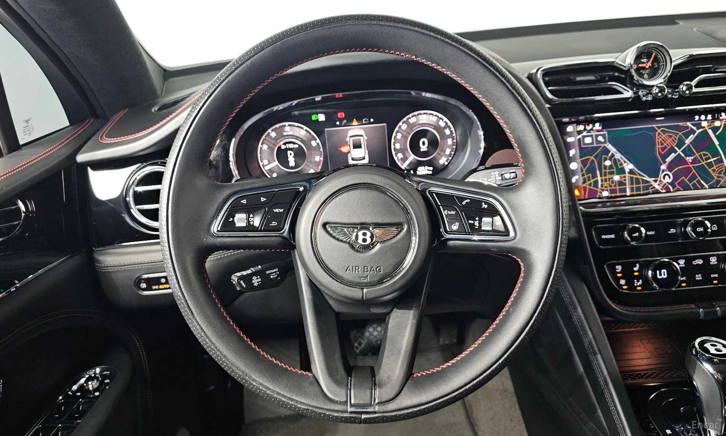 Bentley Bentayga превью 13