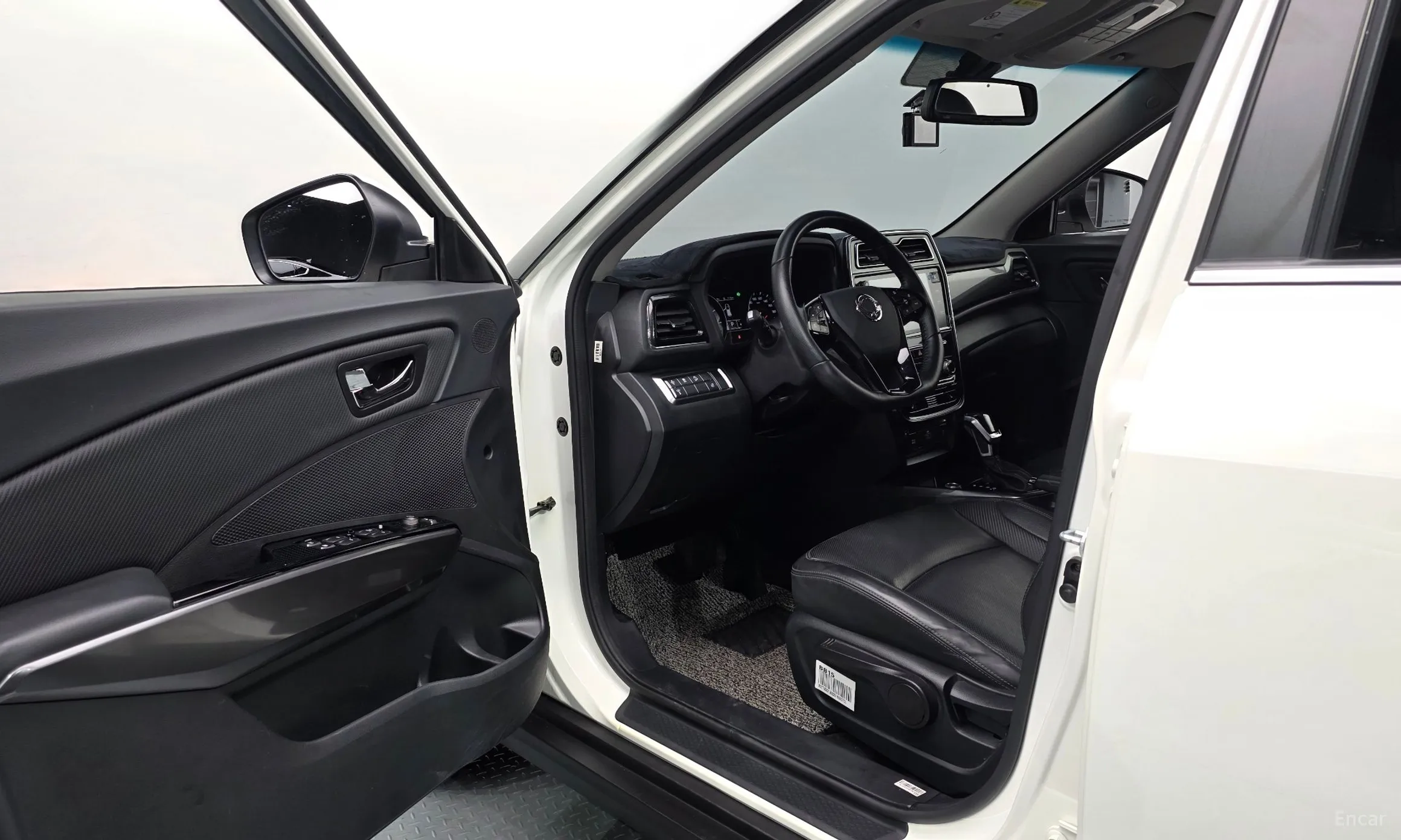 KG Mobility (SsangYong) Berry New Tivoli превью 10