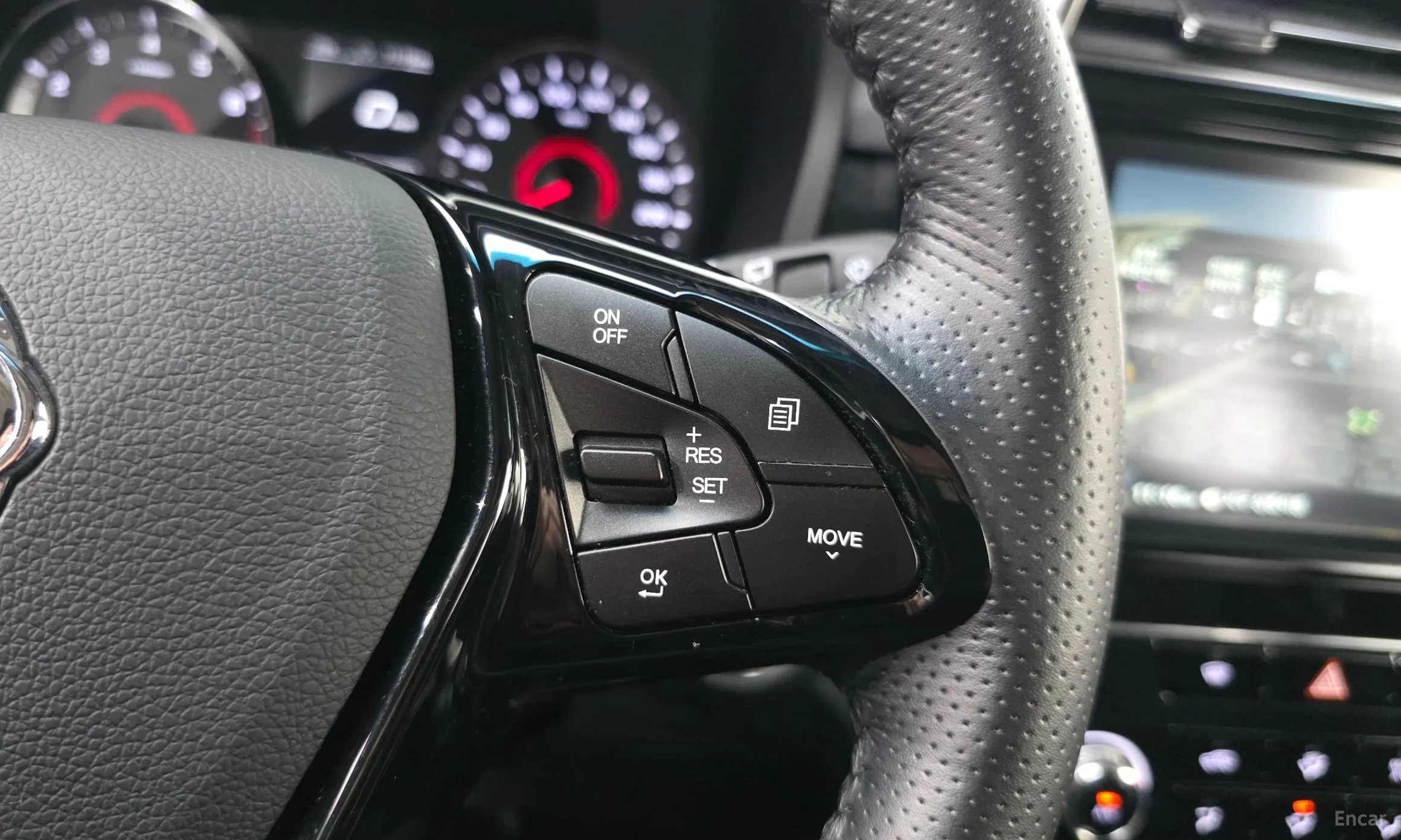 KG Mobility (SsangYong) Berry New Tivoli превью 16
