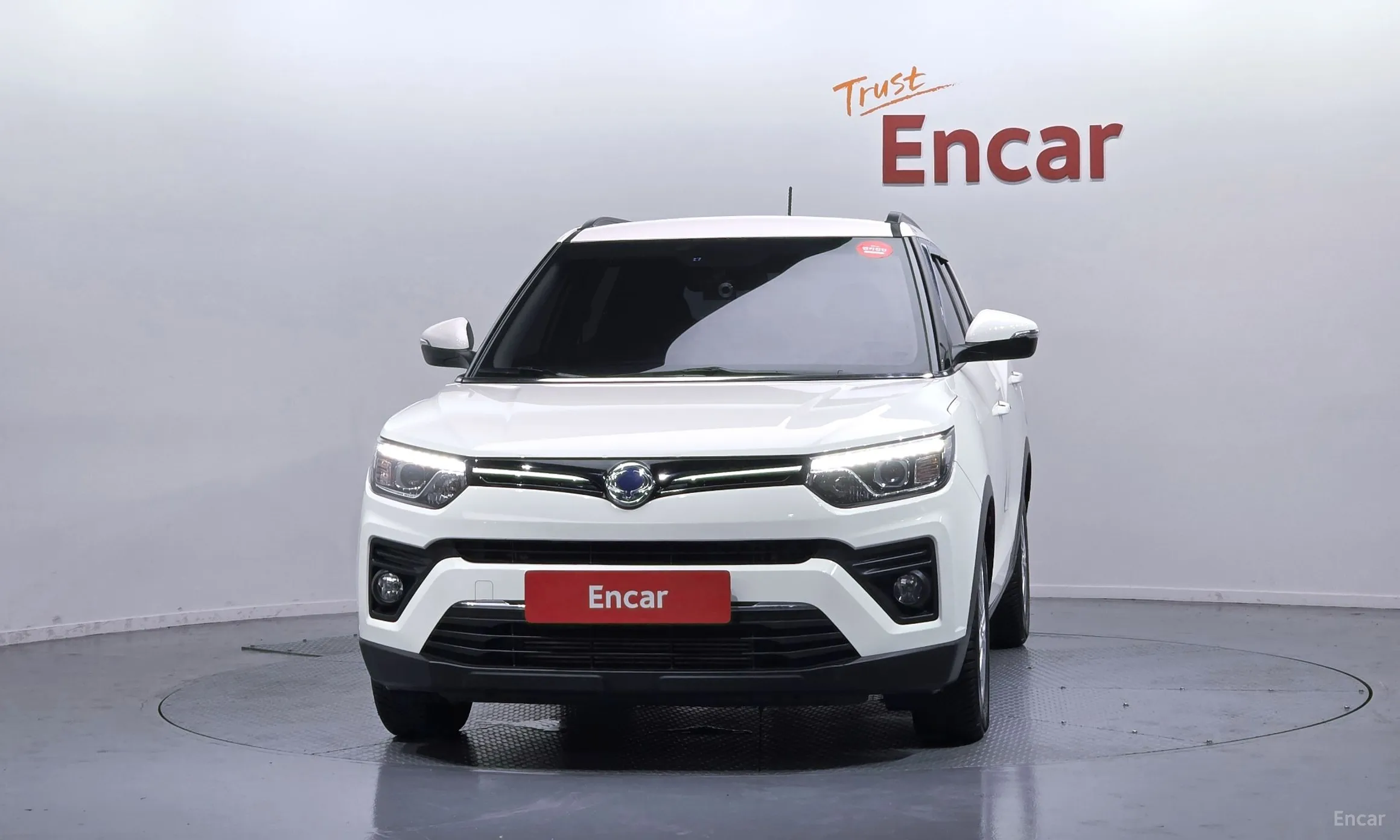 KG Mobility (SsangYong) Berry New Tivoli превью 3