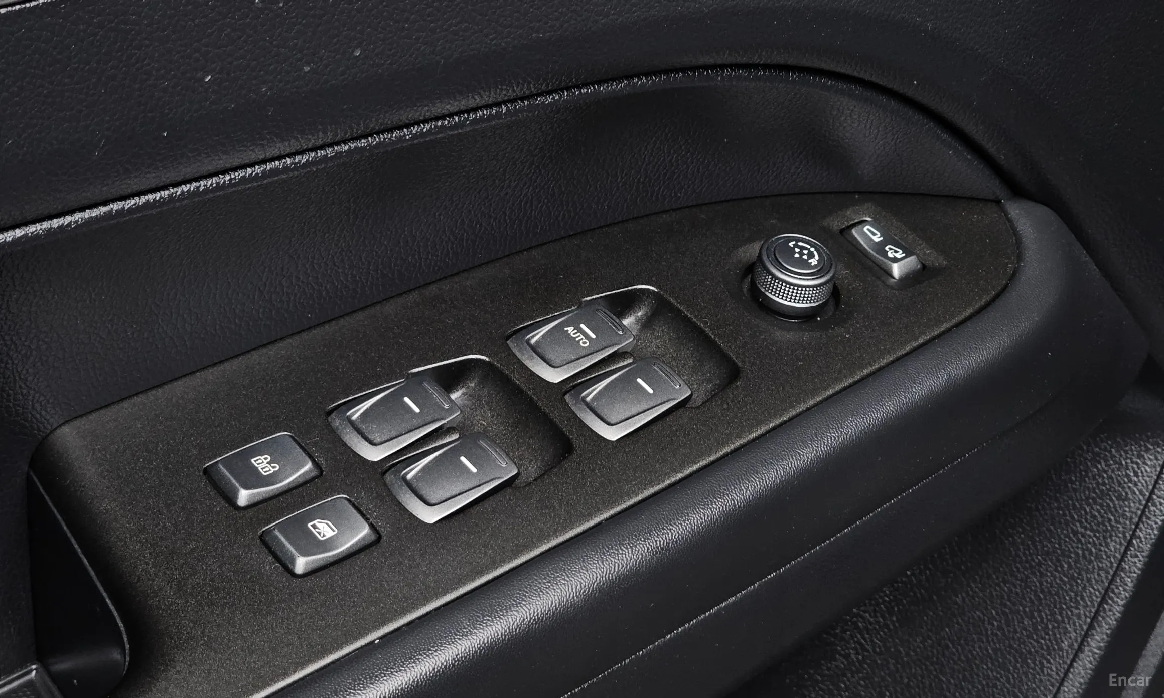KG Mobility (SsangYong) Rexton Sports превью 19