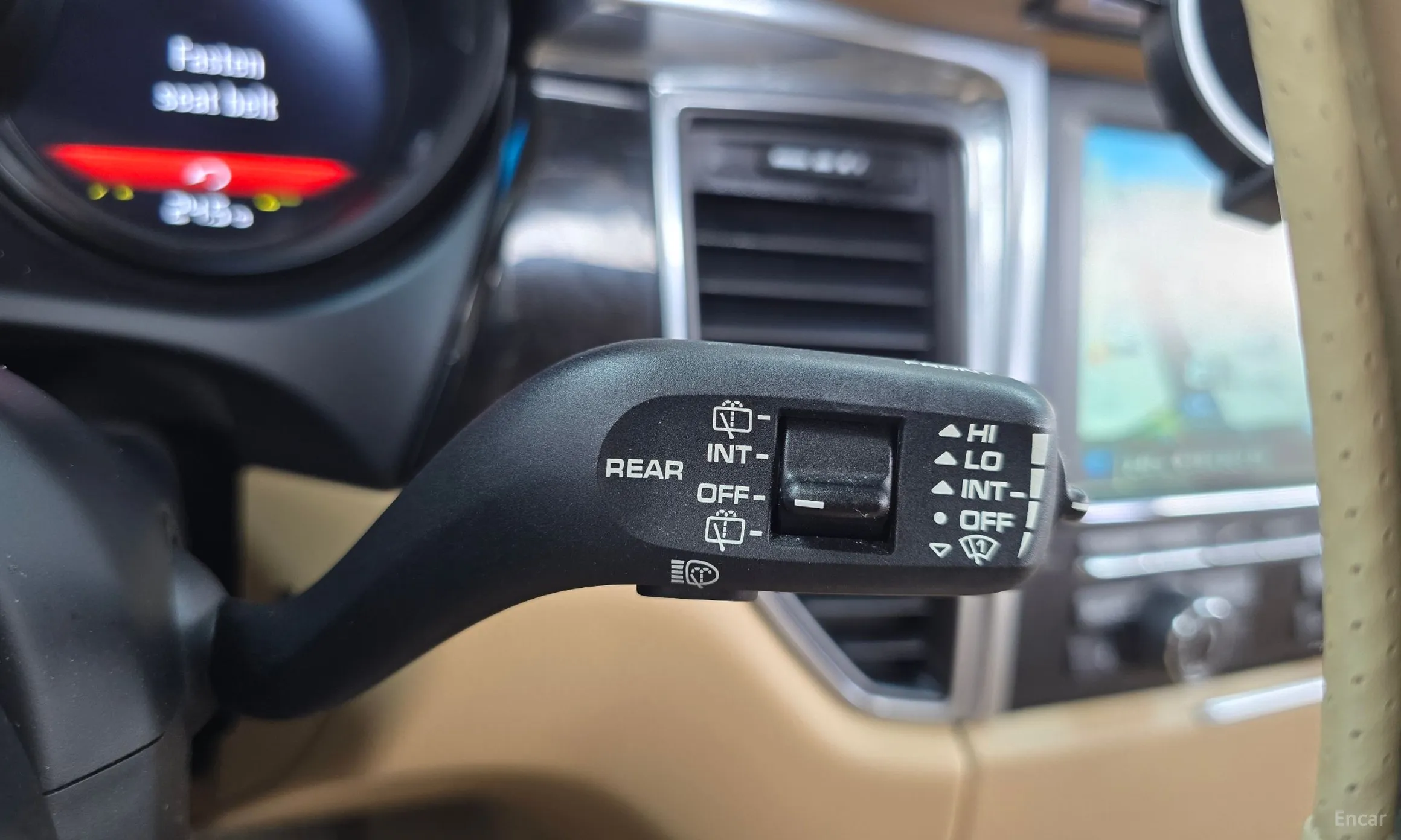 Porsche Macan превью 19