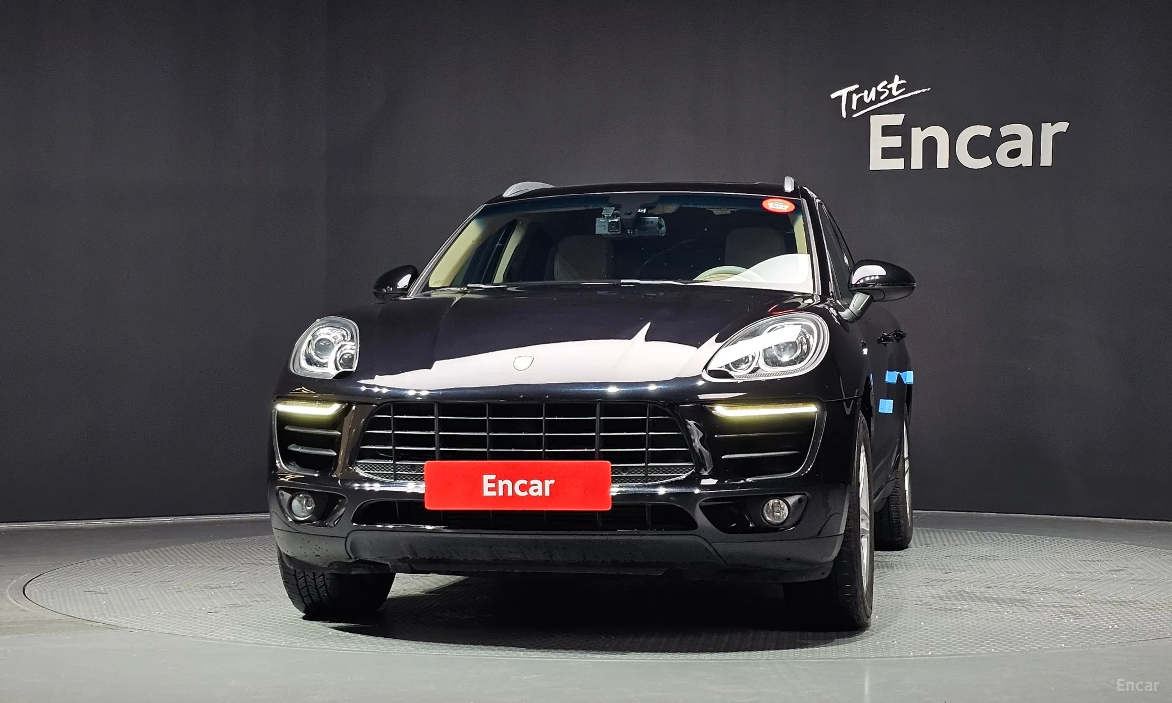Porsche Macan превью 3