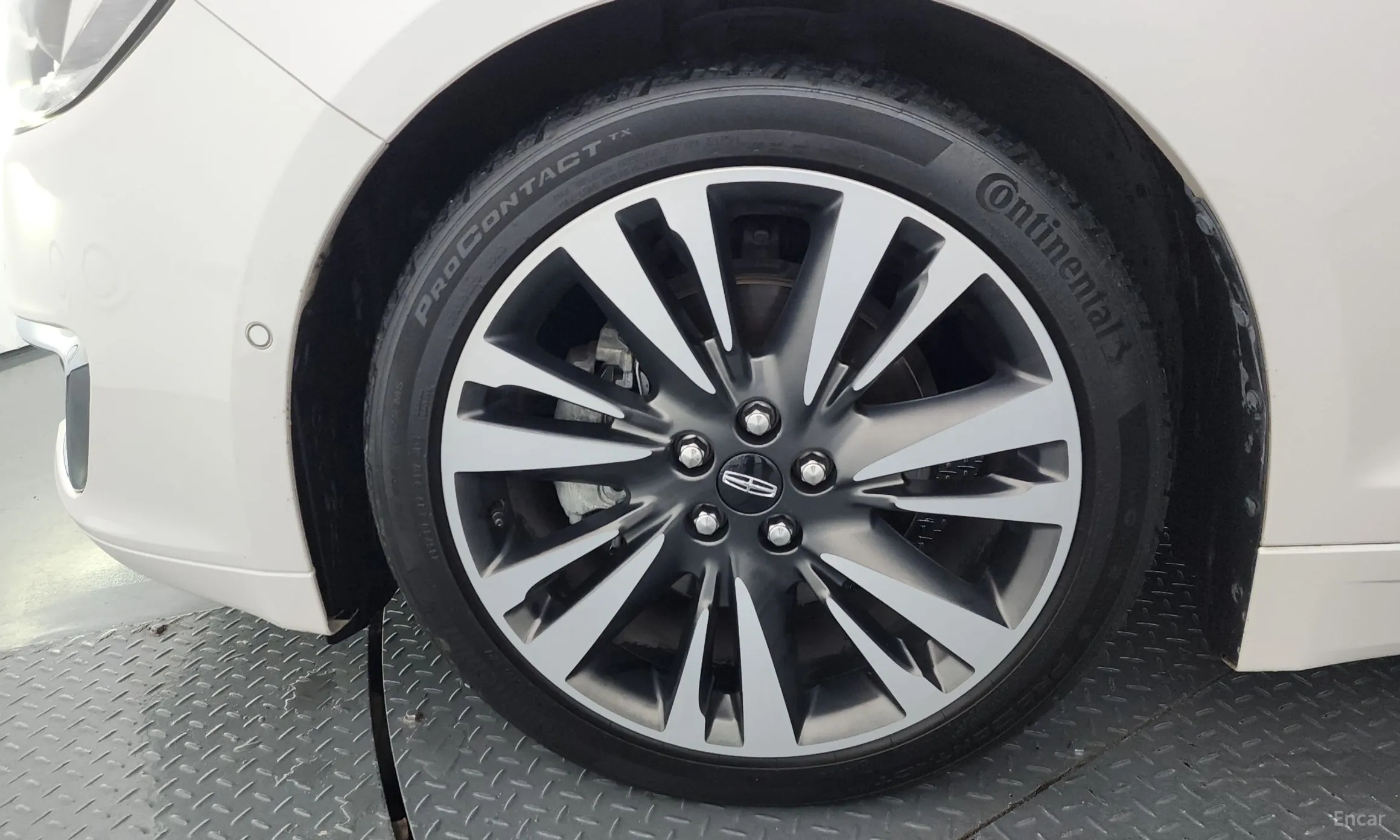 Lincoln New MKZ превью 5