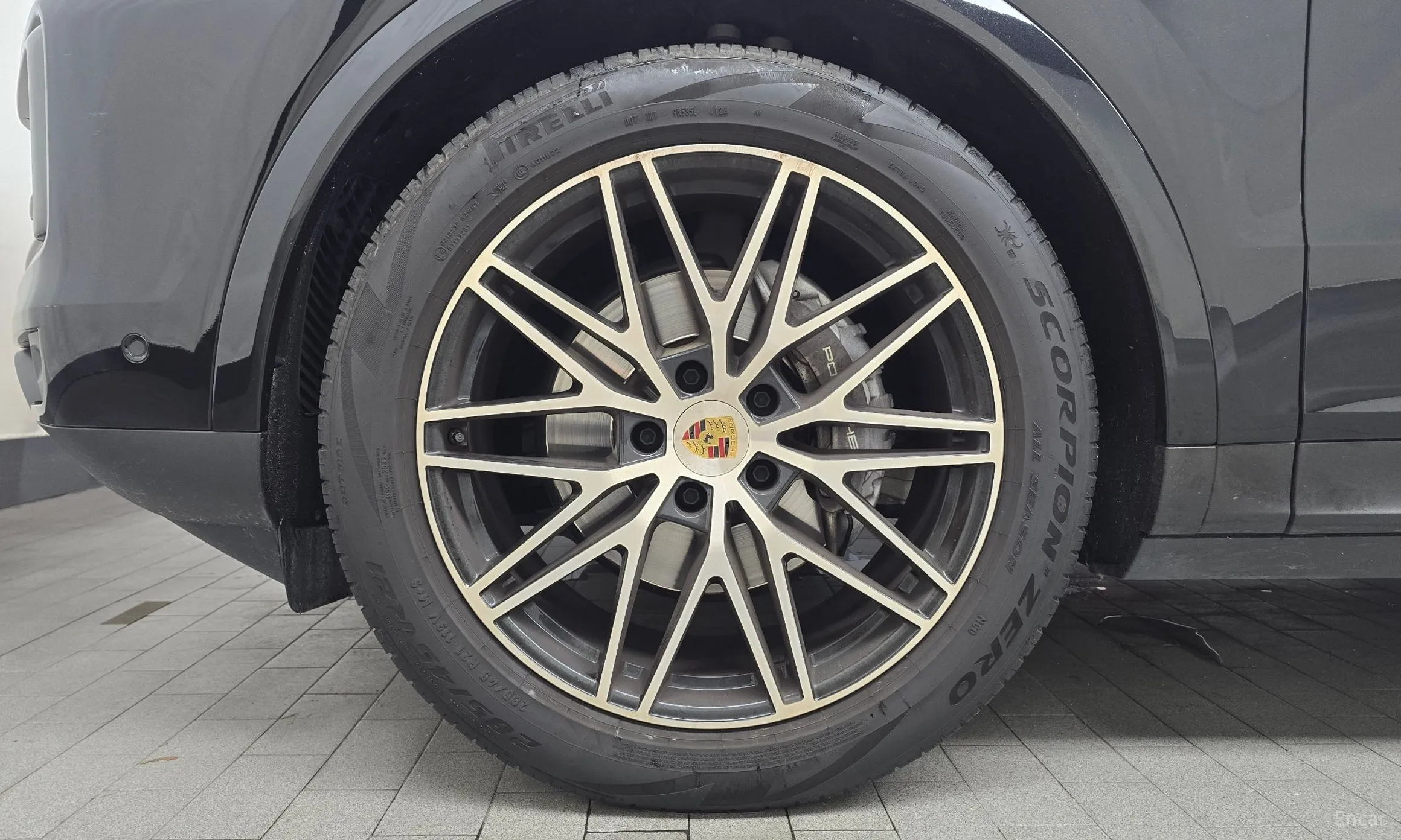 Porsche Cayenne (PO536) превью 5