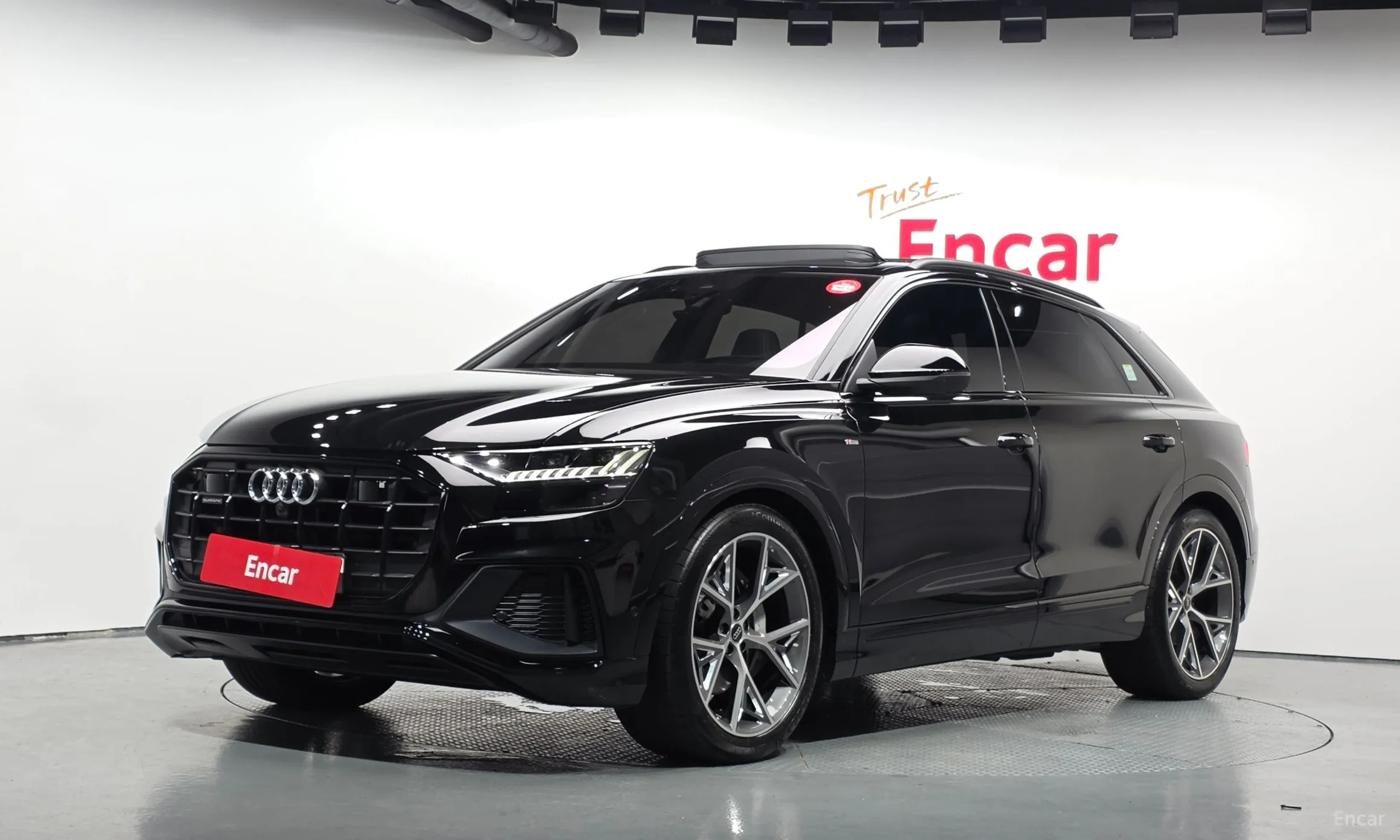 Audi Q8 (4M)