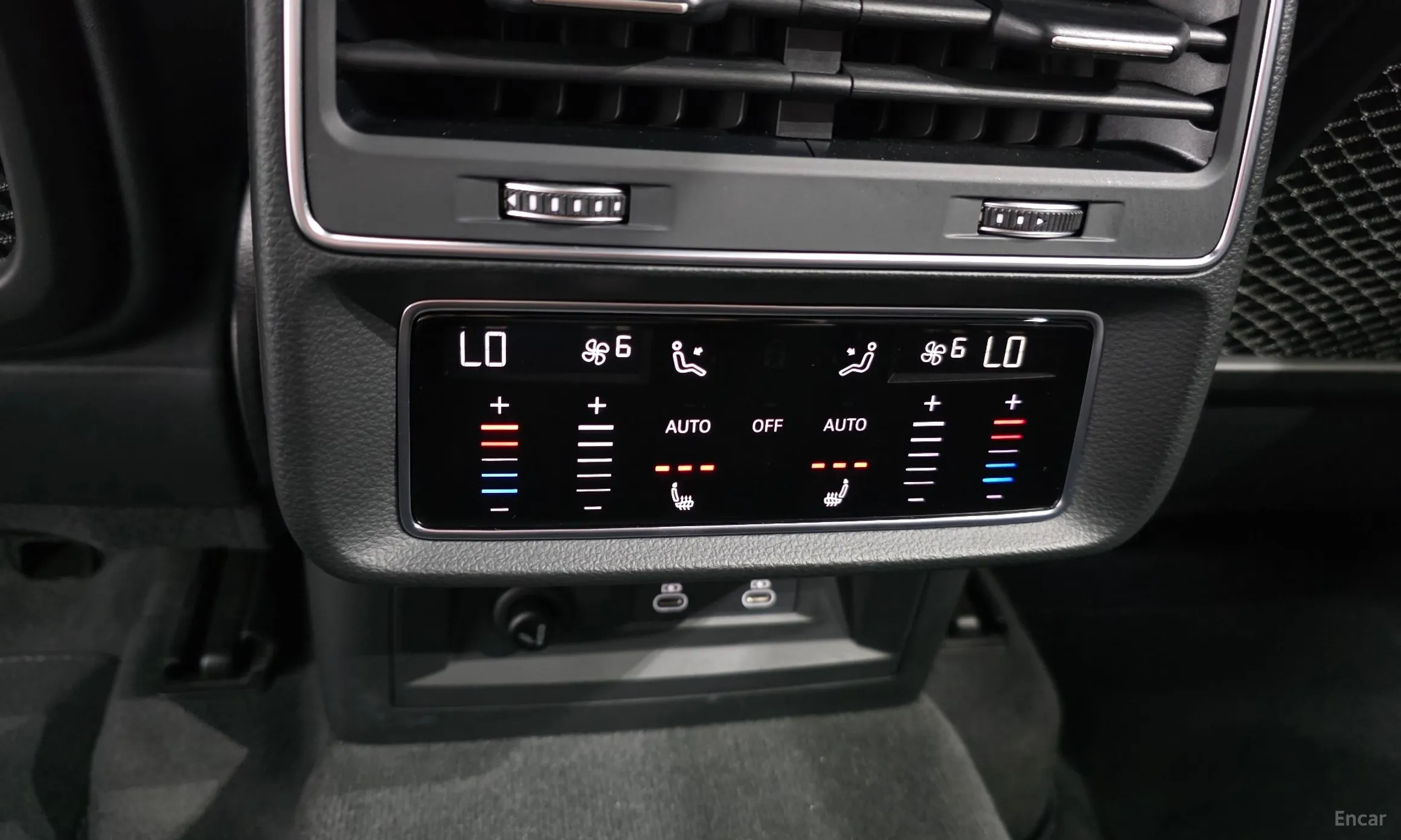 Audi Q8 (4M) превью 17